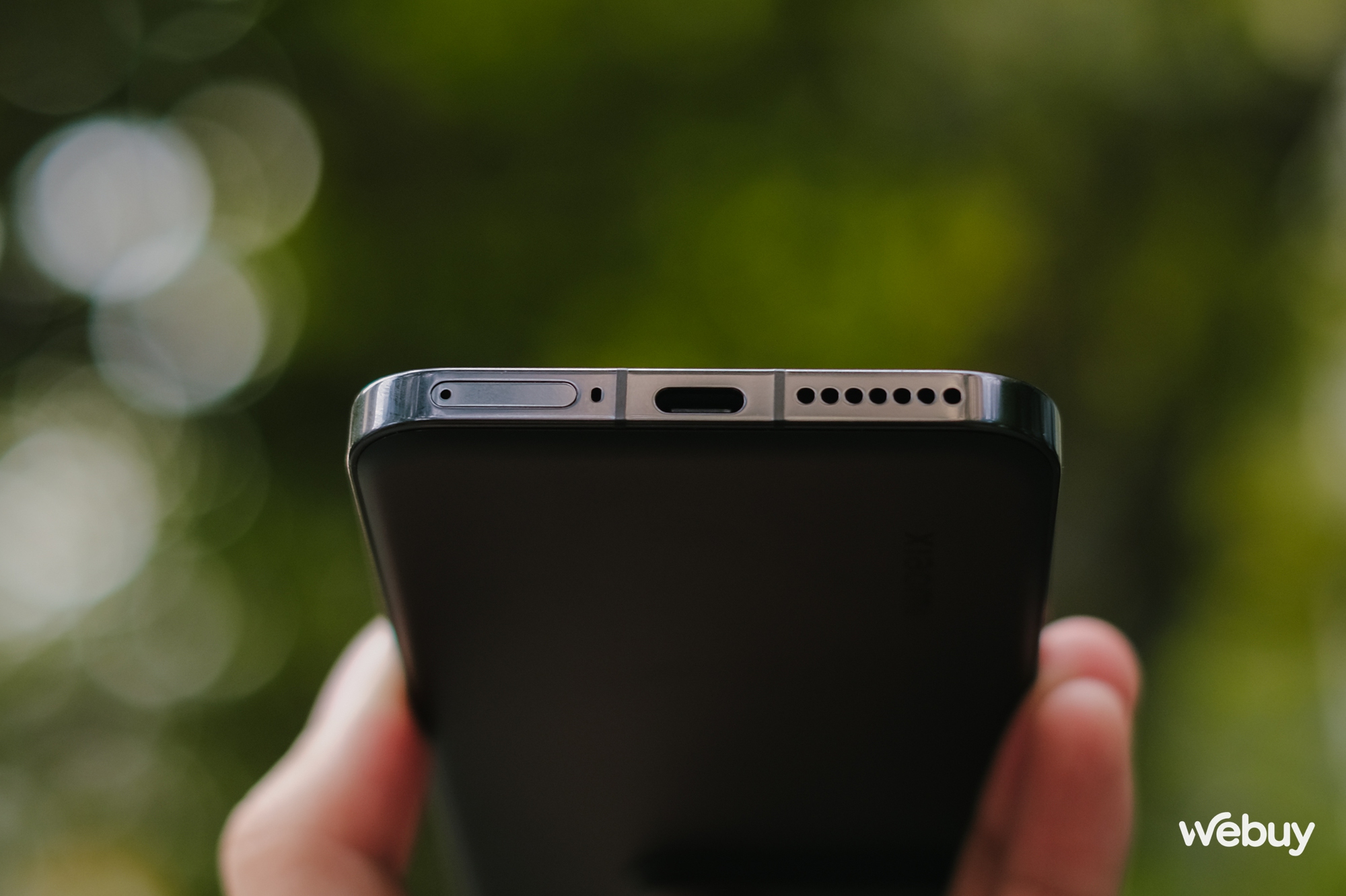 Flagship Xiaomi chạy chip Snapdragon 8 Gen 3 giá dưới 15 triệu: Điểm AnTuTu gần 2 triệu, màn hình sáng nhất thế giới- Ảnh 18. Flagship Xiaomi chạy chip Snapdragon 8 Gen 3 giá dưới 15 triệu: Điểm AnTuTu gần 2 triệu, màn hình sáng nhất thế giới- Ảnh 18.