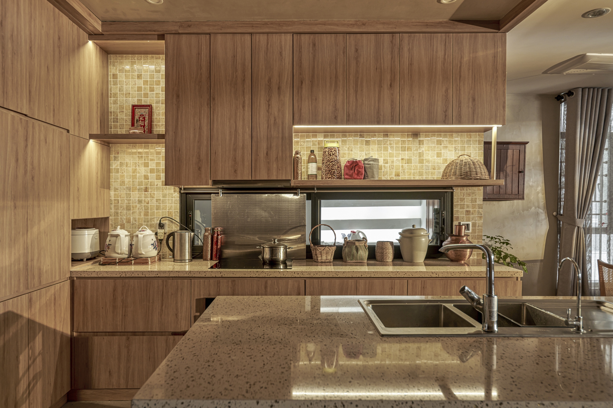 HimlamReviesidea3180.jpg HimlamReviesidea3180.jpg