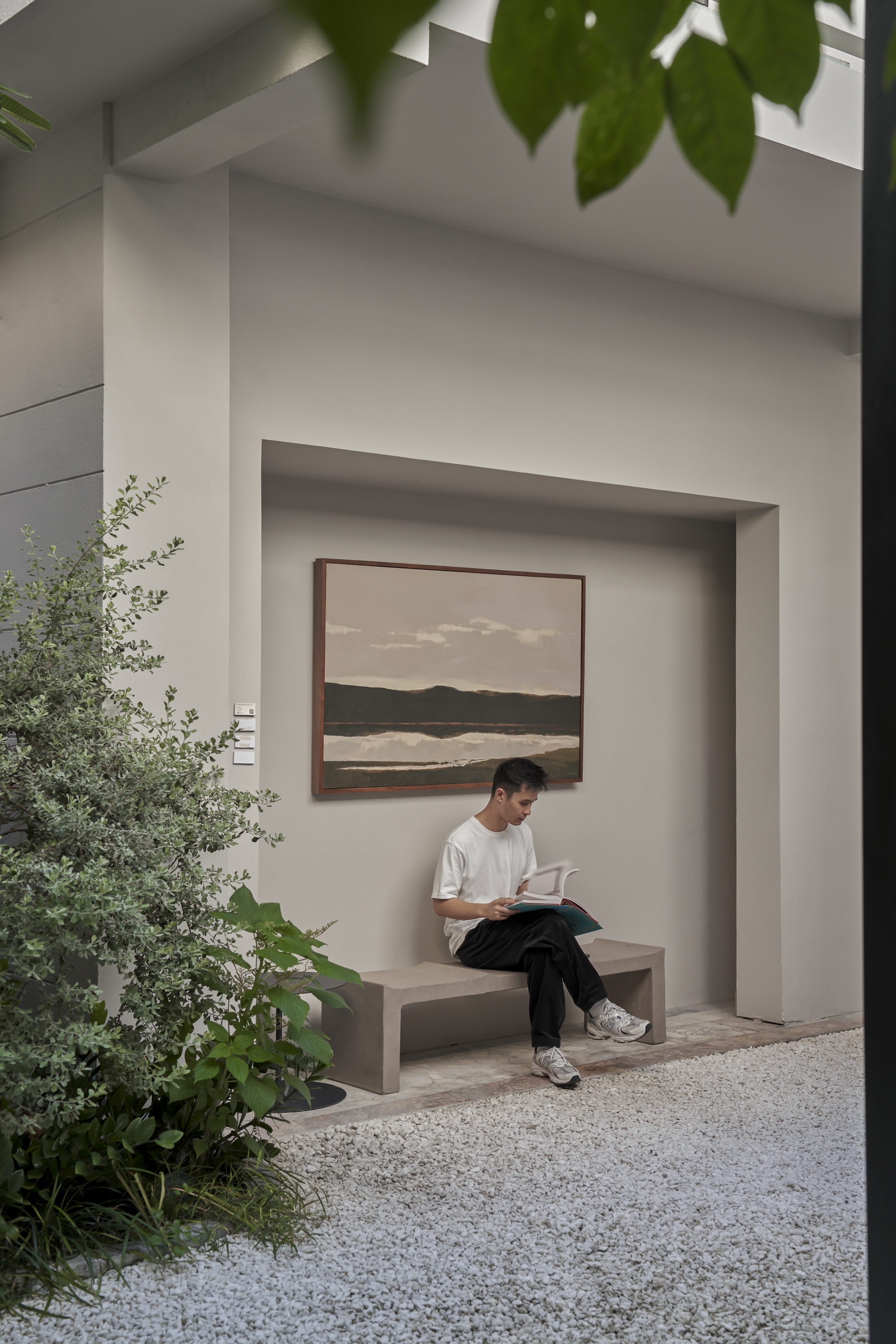 Gallery Medium: Nơi trú ẩn an lành của nghệ thuật- Ảnh 8. Gallery Medium: Nơi trú ẩn an lành của nghệ thuật- Ảnh 8.