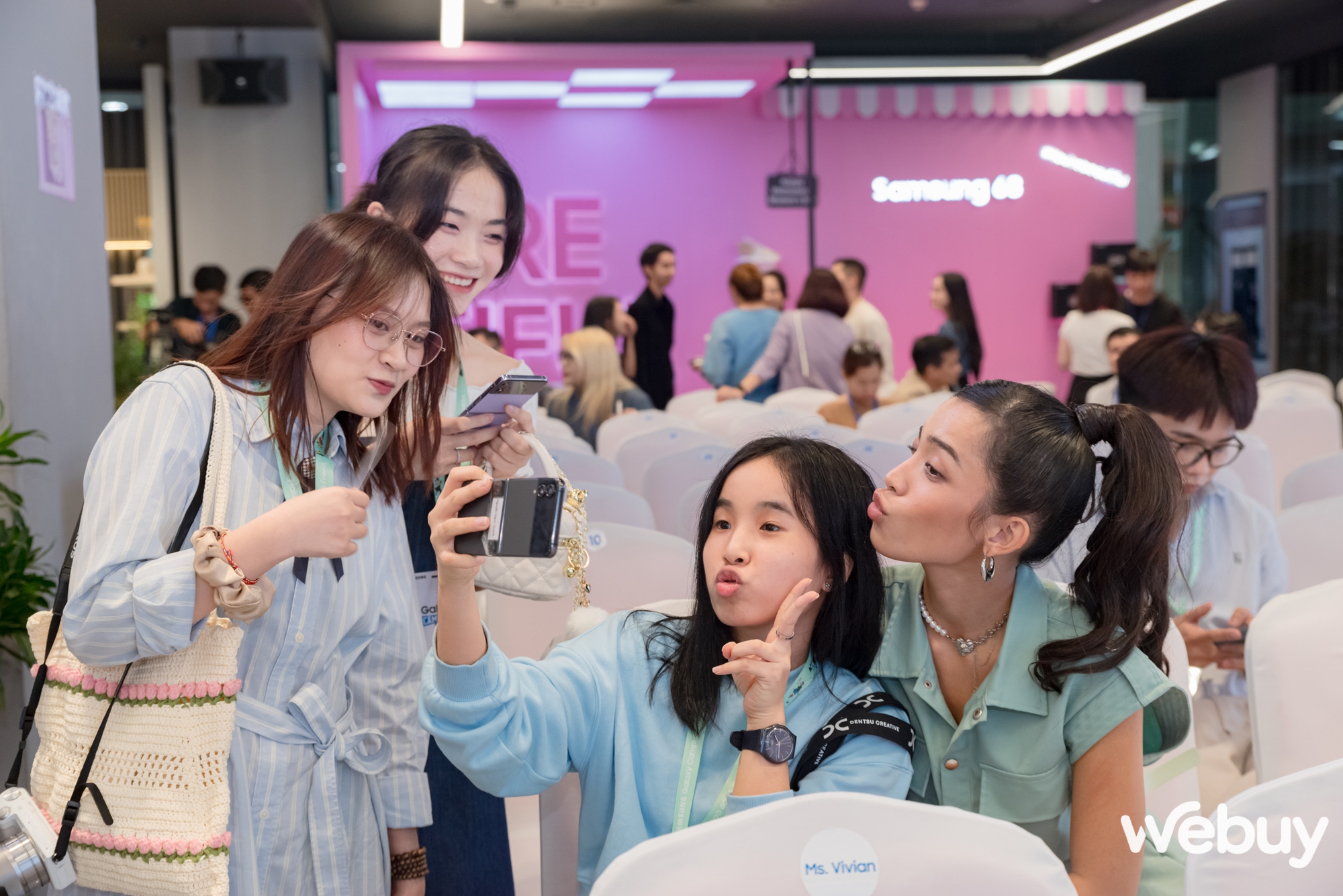 Vừa trở th&agrave;nh &lsquo;bệ ph&oacute;ng' t&agrave;i năng, Samsung c&ograve;n trực tiếp trao quyền s&aacute;ng tạo v&agrave;o tay người d&ugrave;ng trẻ- Ảnh 7.