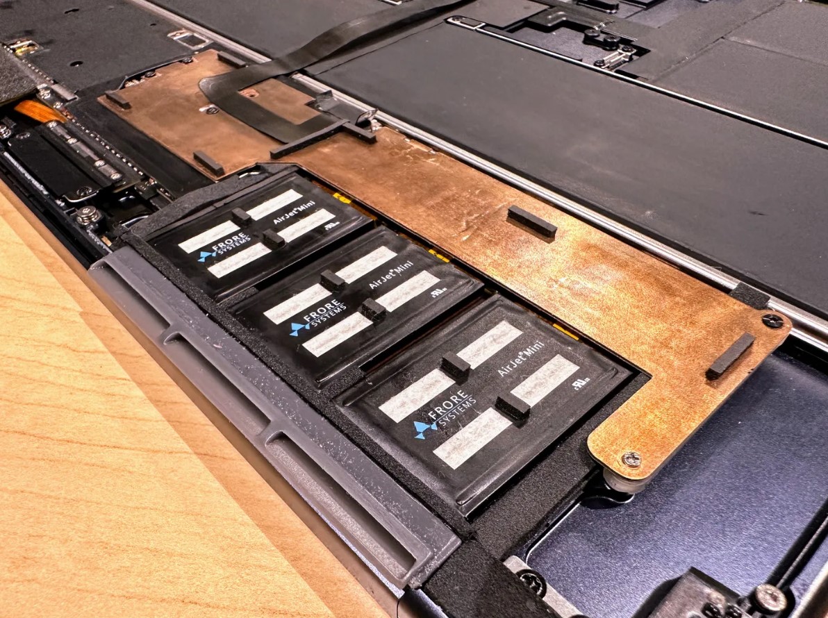 S&aacute;ng chế giải ph&oacute;ng sức mạnh của MacBook Air M2 l&ecirc;n ngang MacBook Pro, hứa hẹn cuộc c&aacute;ch mạng cho laptop si&ecirc;u mỏng- Ảnh 1.