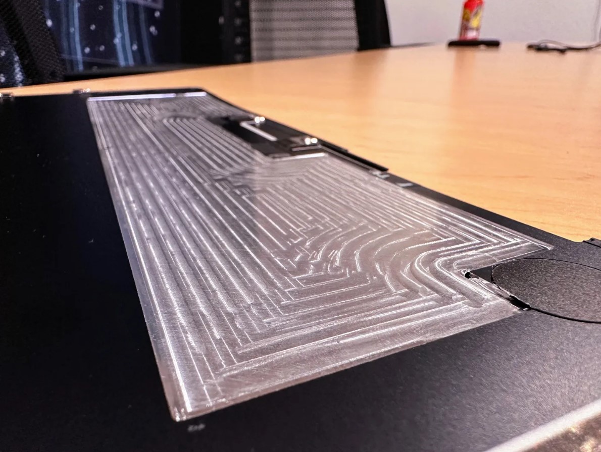 S&aacute;ng chế giải ph&oacute;ng sức mạnh của MacBook Air M2 l&ecirc;n ngang MacBook Pro, hứa hẹn cuộc c&aacute;ch mạng cho laptop si&ecirc;u mỏng- Ảnh 4.