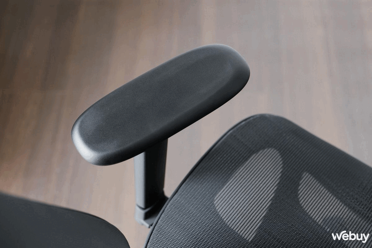 Trải nghiệm ghế Razer Fujin: Thiết kế không 'màu mè', ngồi êm và có khả năng điều chỉnh linh hoạt- Ảnh 27. Trải nghiệm ghế Razer Fujin: Thiết kế không 'màu mè', ngồi êm và có khả năng điều chỉnh linh hoạt- Ảnh 27.