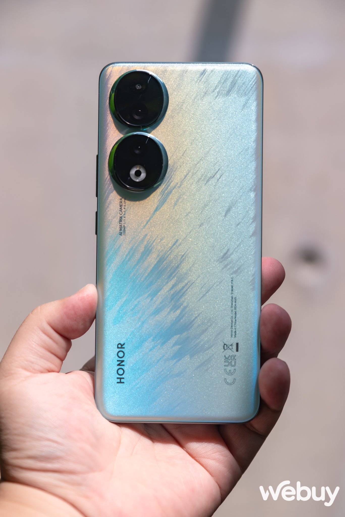 Cận cảnh Honor 90: Thiết kế không lạ nhưng vẫn cuốn, camera cực "oách" trong phân khúc tầm trung- Ảnh 2. Cận cảnh Honor 90: Thiết kế không lạ nhưng vẫn cuốn, camera cực "oách" trong phân khúc tầm trung- Ảnh 2.