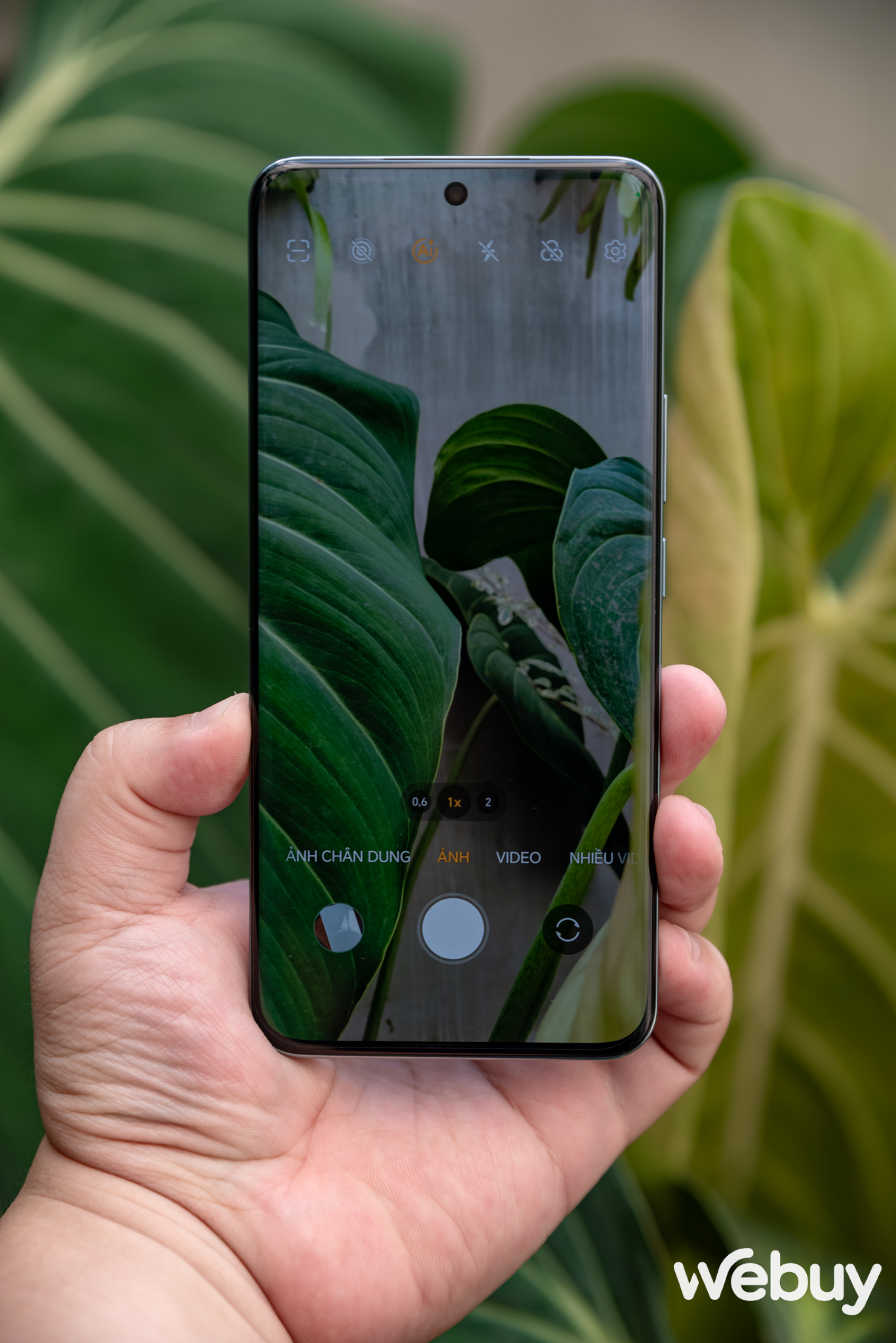 Cận cảnh Honor 90: Thiết kế không lạ nhưng vẫn cuốn, camera cực "oách" trong phân khúc tầm trung- Ảnh 10. Cận cảnh Honor 90: Thiết kế không lạ nhưng vẫn cuốn, camera cực "oách" trong phân khúc tầm trung- Ảnh 10.