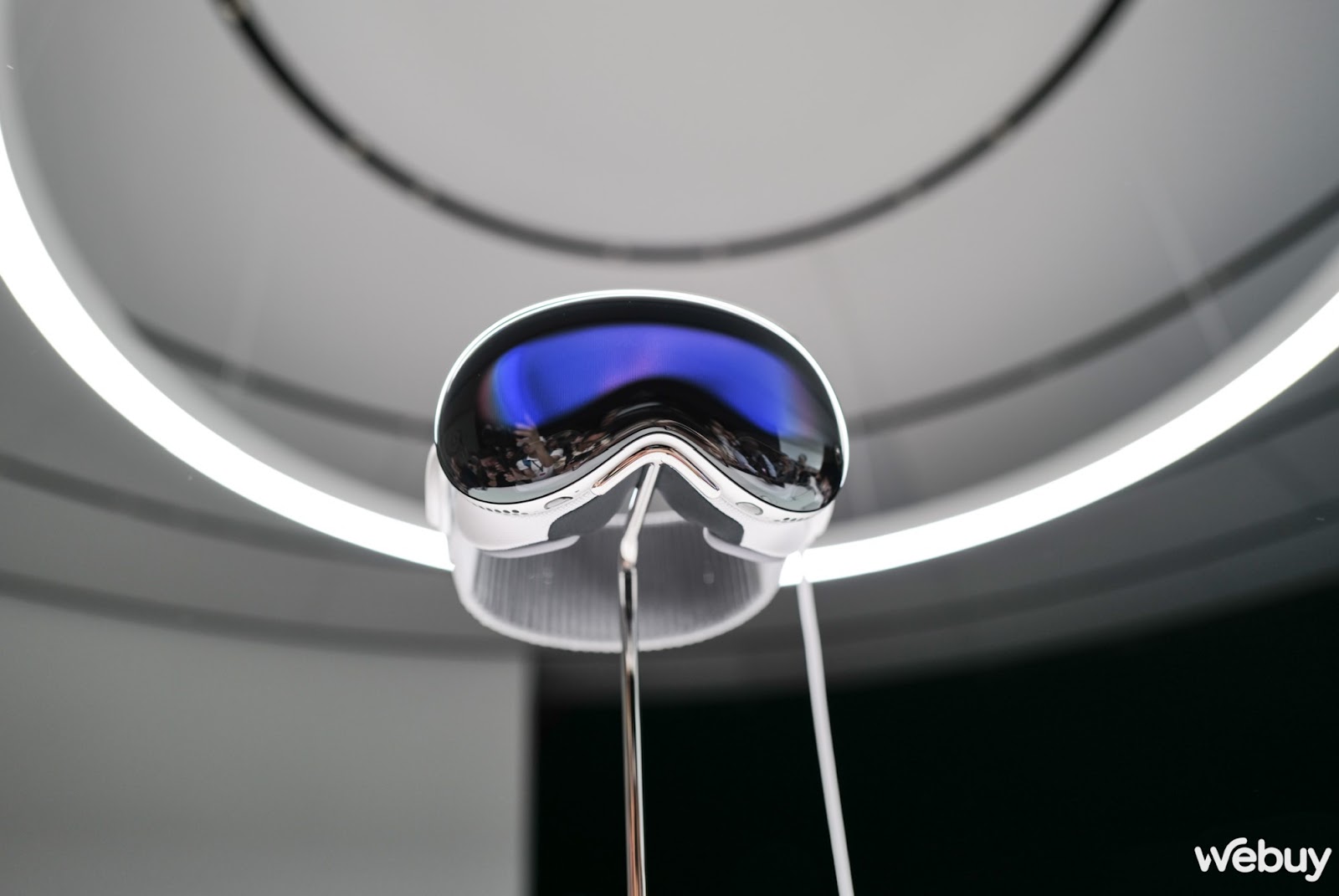 Apple ch&iacute;nh thức ra mắt t&iacute;nh năng quay Video Kh&ocirc;ng gian tr&ecirc;n iPhone 15 Pro/Pro Max: Mở đường cho Vision Pro năm sau- Ảnh 4.