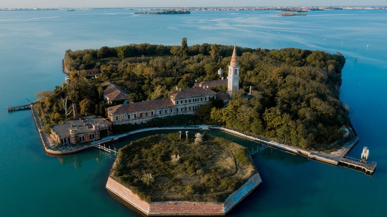 Đảo Poveglia: Hòn đảo bí ẩn và đáng sợ nhất thế giới vì những chuyện lạ khó lý giải- Ảnh 2. Đảo Poveglia: Hòn đảo bí ẩn và đáng sợ nhất thế giới vì những chuyện lạ khó lý giải- Ảnh 2.