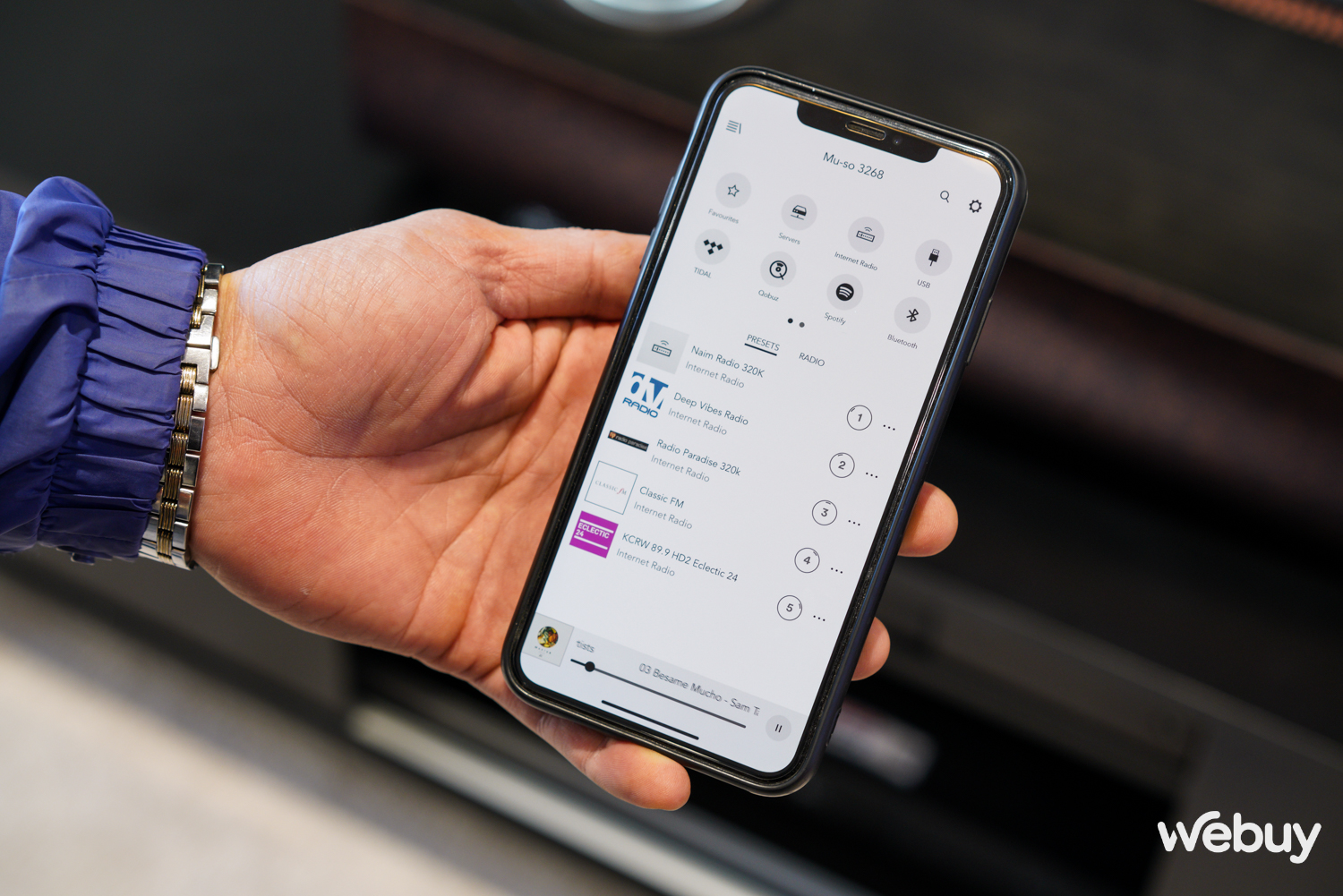 Cận cảnh chiếc loa thiết kế bởi Bentley, giá bán ngang một chiếc SH Mode- Ảnh 9. Cận cảnh chiếc loa thiết kế bởi Bentley, giá bán ngang một chiếc SH Mode- Ảnh 9.