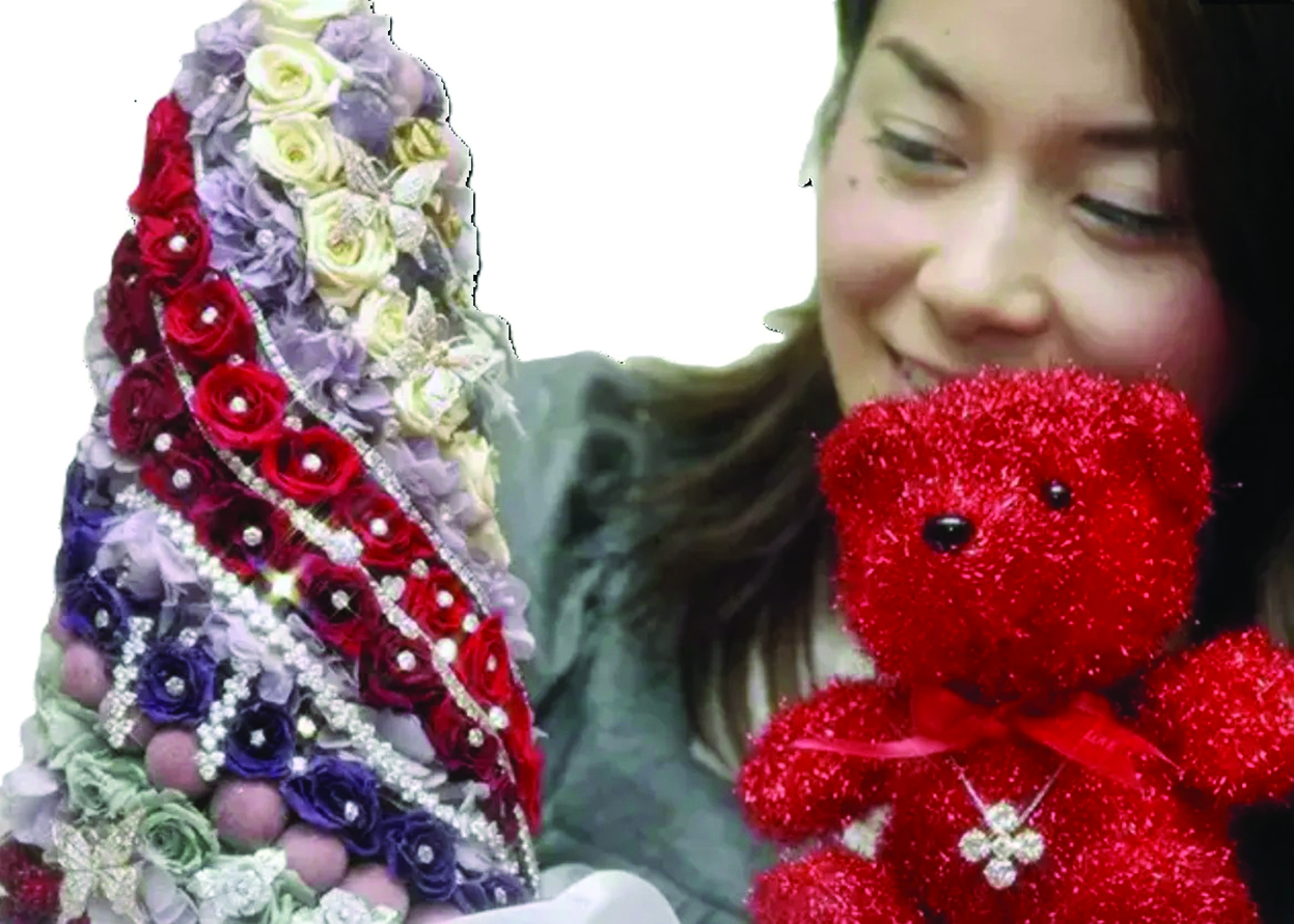 Những cây thông Noel “có một không hai”- Ảnh 4. Những cây thông Noel “có một không hai”- Ảnh 4.