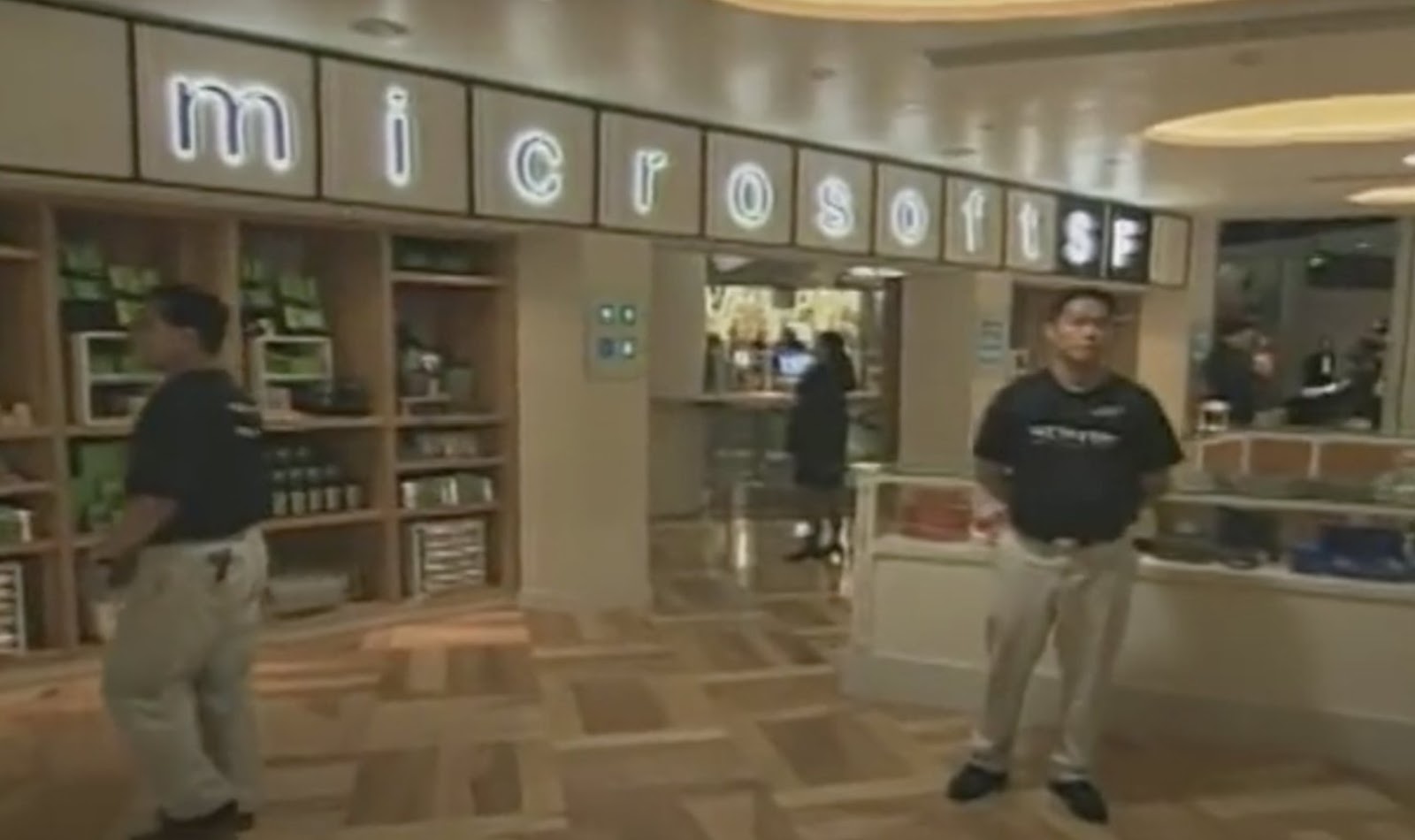 Chiến lược b&aacute;n lẻ của Apple đ&atilde; đ&aacute;nh bại Microsoft v&agrave; Google như thế n&agrave;o?- Ảnh 3.