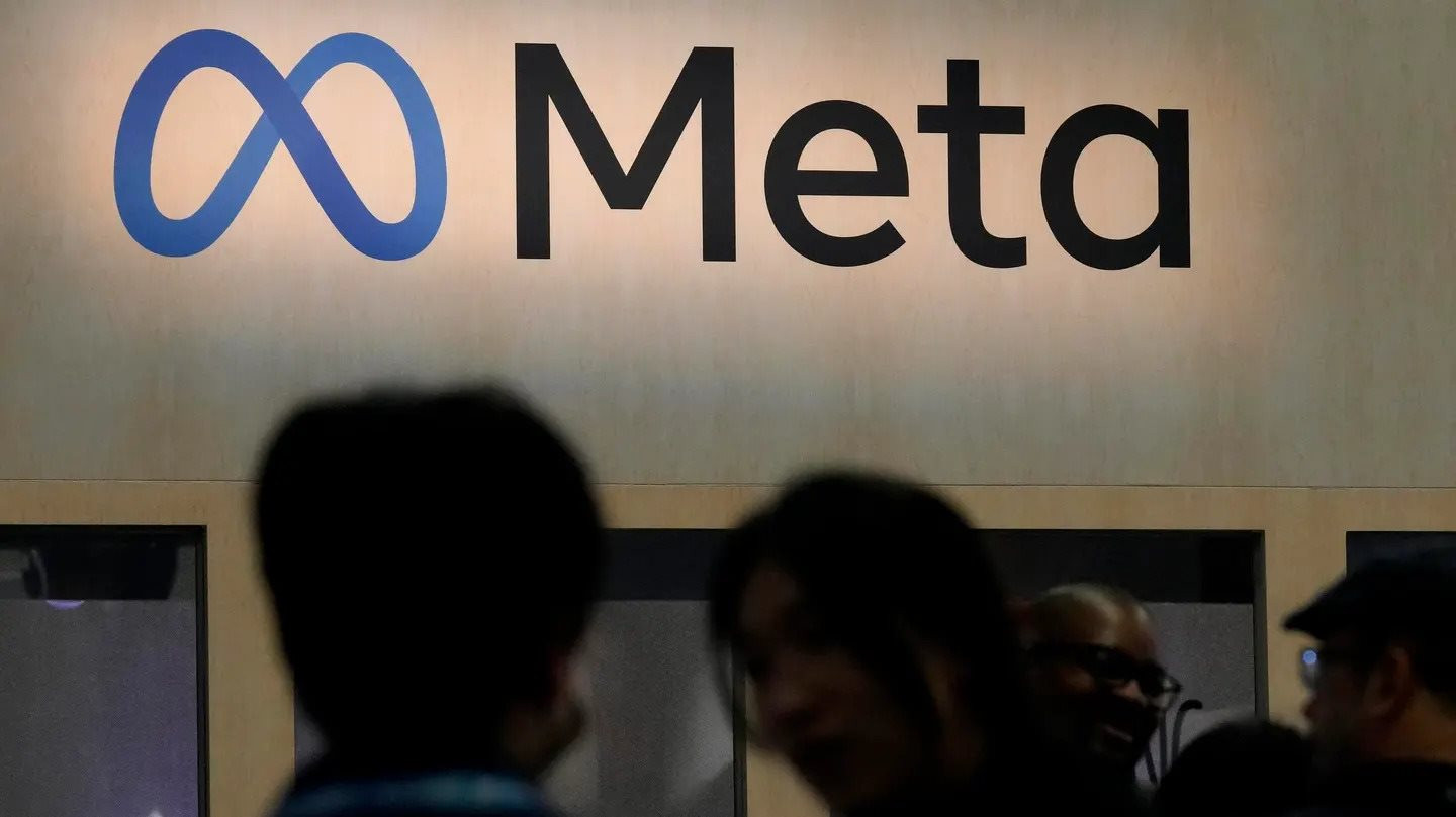 Forbes: Harvard bị tố "tr&ugrave; dập" nh&oacute;m nghi&ecirc;n cứu tin giả tr&ecirc;n Facebook sau khi nhận được cam kết quy&ecirc;n g&oacute;p 500 triệu USD từ Zuckerberg- Ảnh 1.