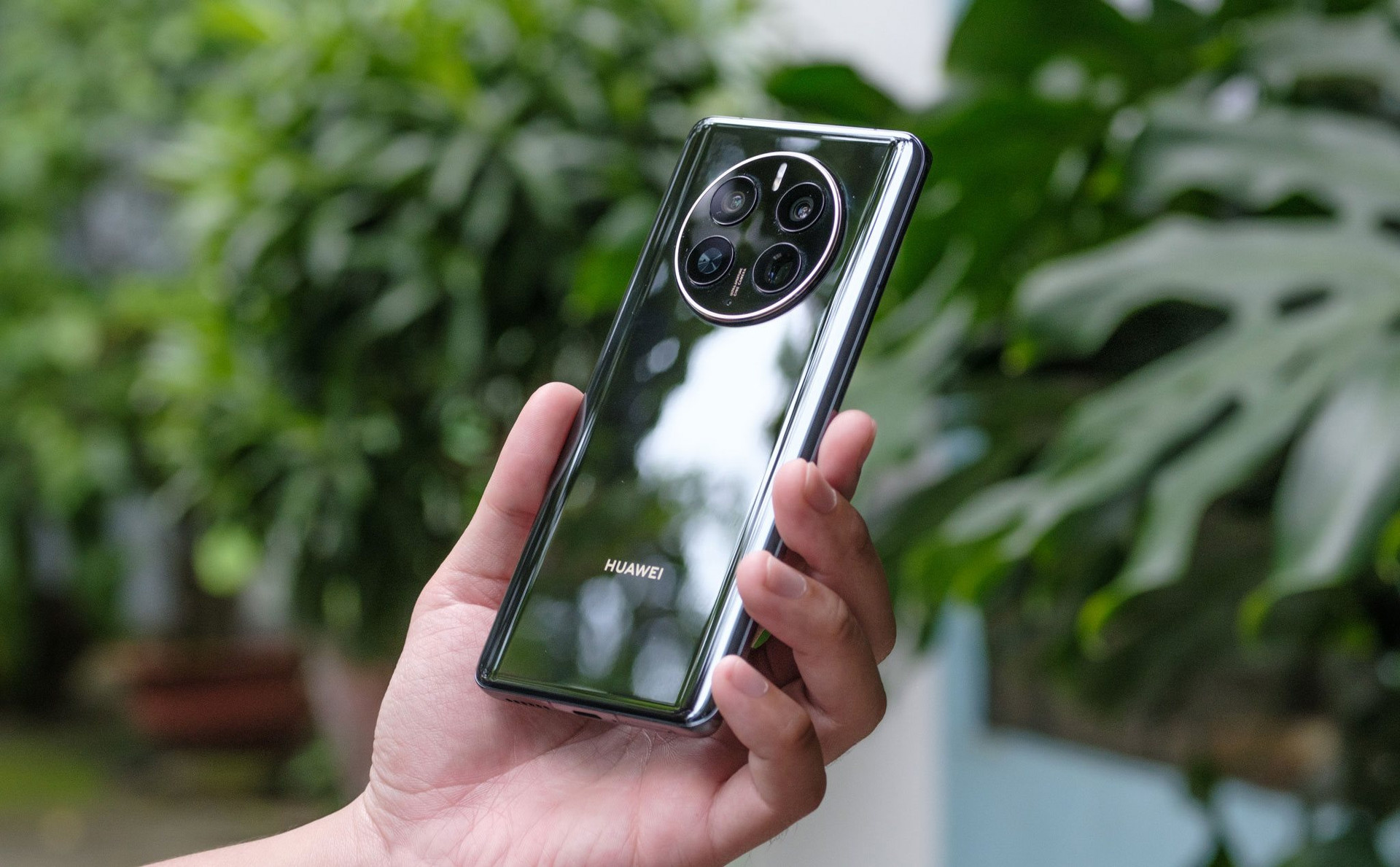 Từng được nhiều quốc gia ưa chuộng, trong đó có cả Việt Nam, hãng điện thoại này ngậm ngùi đánh mất 80 triệu người dùng vào tay Apple, Xiaomi - Ảnh 1. Từng được nhiều quốc gia ưa chuộng, trong đó có cả Việt Nam, hãng điện thoại này ngậm ngùi đánh mất 80 triệu người dùng vào tay Apple, Xiaomi - Ảnh 1.