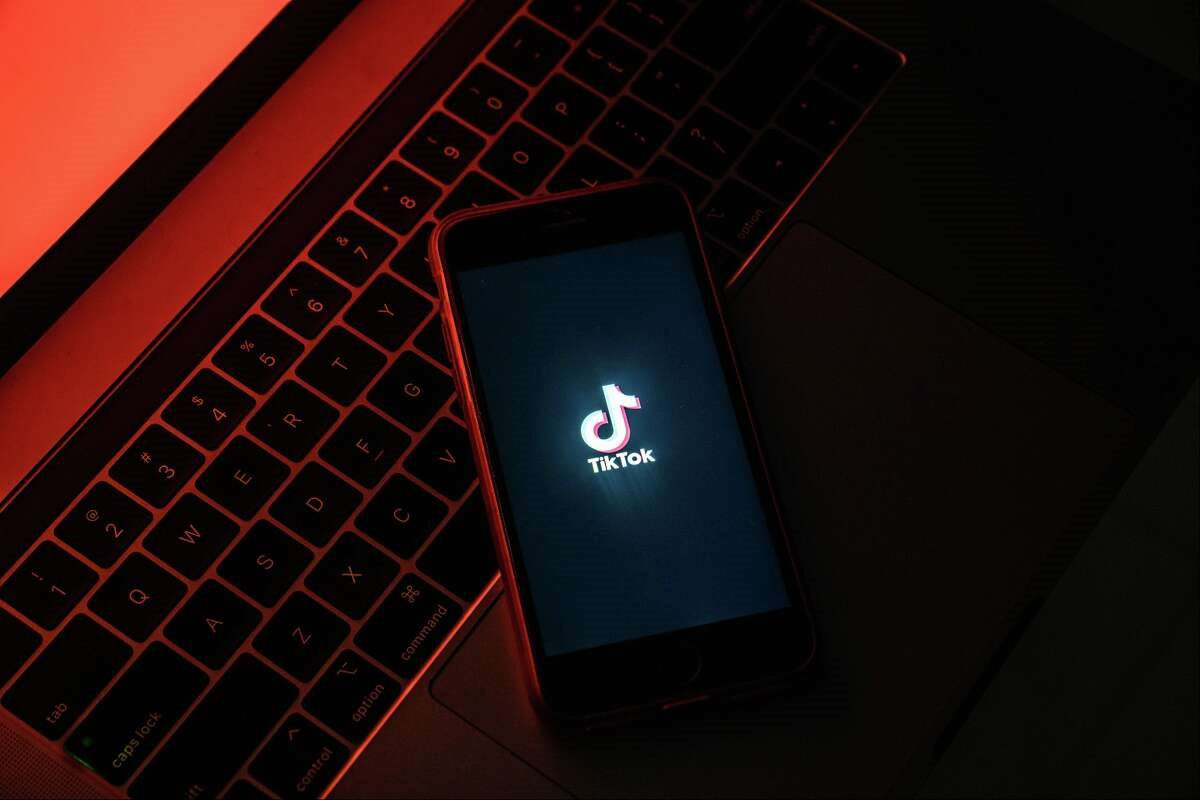 Một siêu ứng dụng của Trung Quốc bị chỉ mặt thao túng tâm lý người dùng, liên quan đến chứng nghiện điện thoại - Ảnh 2. Một siêu ứng dụng của Trung Quốc bị chỉ mặt thao túng tâm lý người dùng, liên quan đến chứng nghiện điện thoại - Ảnh 2.