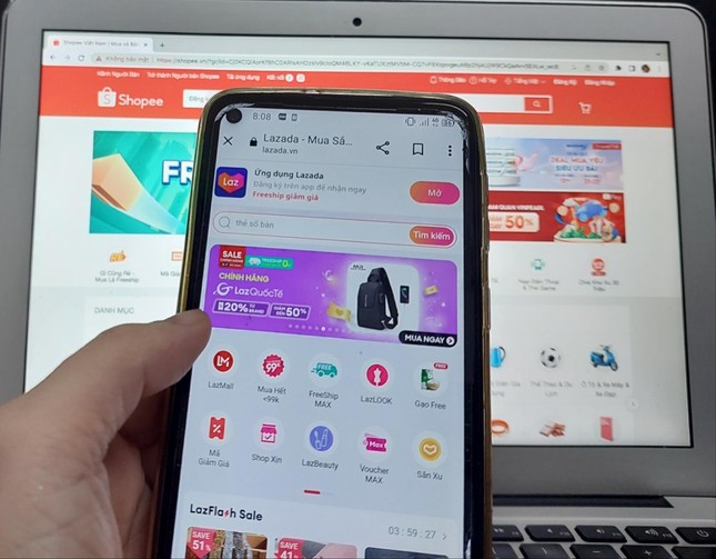 Hết thời bán hàng trên mạng trốn thuế - Ảnh 1. Hết thời bán hàng trên mạng trốn thuế - Ảnh 1.