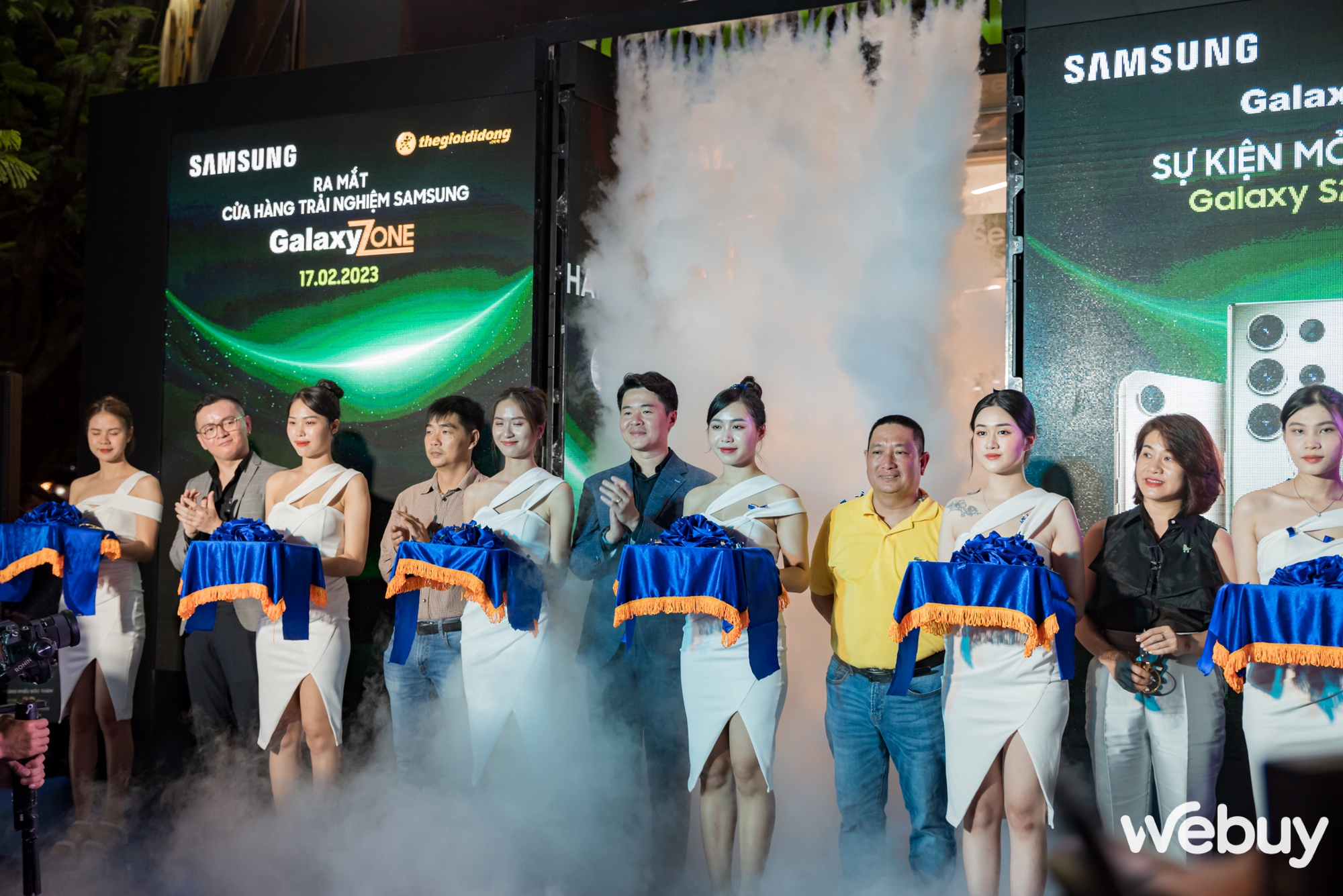 "Độc lạ" Samfan, bảo vợ điện thoại đang dùng đã hư thế là được mua luôn Galaxy S23 Ultra - Ảnh 1. "Độc lạ" Samfan, bảo vợ điện thoại đang dùng đã hư thế là được mua luôn Galaxy S23 Ultra - Ảnh 1.