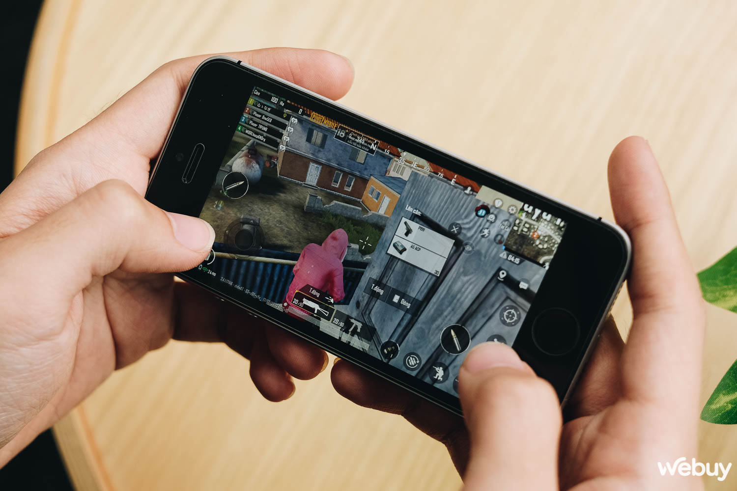 Đây là mẫu iPhone hoàn hảo để làm máy phụ, giá chỉ hơn 1 triệu đồng - Ảnh 16. Đây là mẫu iPhone hoàn hảo để làm máy phụ, giá chỉ hơn 1 triệu đồng - Ảnh 16.