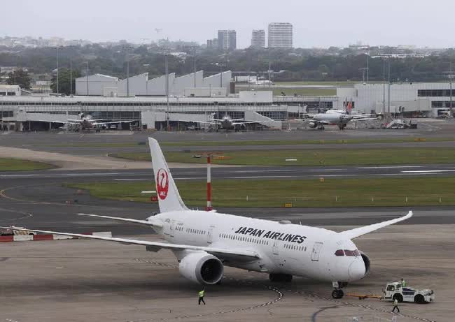 Hy hữu: Hạ cánh muộn 10 phút, chuyến bay nội địa bị kéo dài lên tới 16 tiếng nhưng hành khách vẫn thở phào vì một lý do - Ảnh 1. Hy hữu: Hạ cánh muộn 10 phút, chuyến bay nội địa bị kéo dài lên tới 16 tiếng nhưng hành khách vẫn thở phào vì một lý do - Ảnh 1.