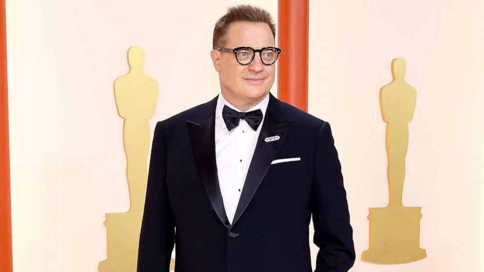 Toàn cảnh Oscar 2023: Everything Everywhere All At One lập kỳ tích, Vũ trụ Marvel có tượng vàng thứ tư - Ảnh 3. Toàn cảnh Oscar 2023: Everything Everywhere All At One lập kỳ tích, Vũ trụ Marvel có tượng vàng thứ tư - Ảnh 3.