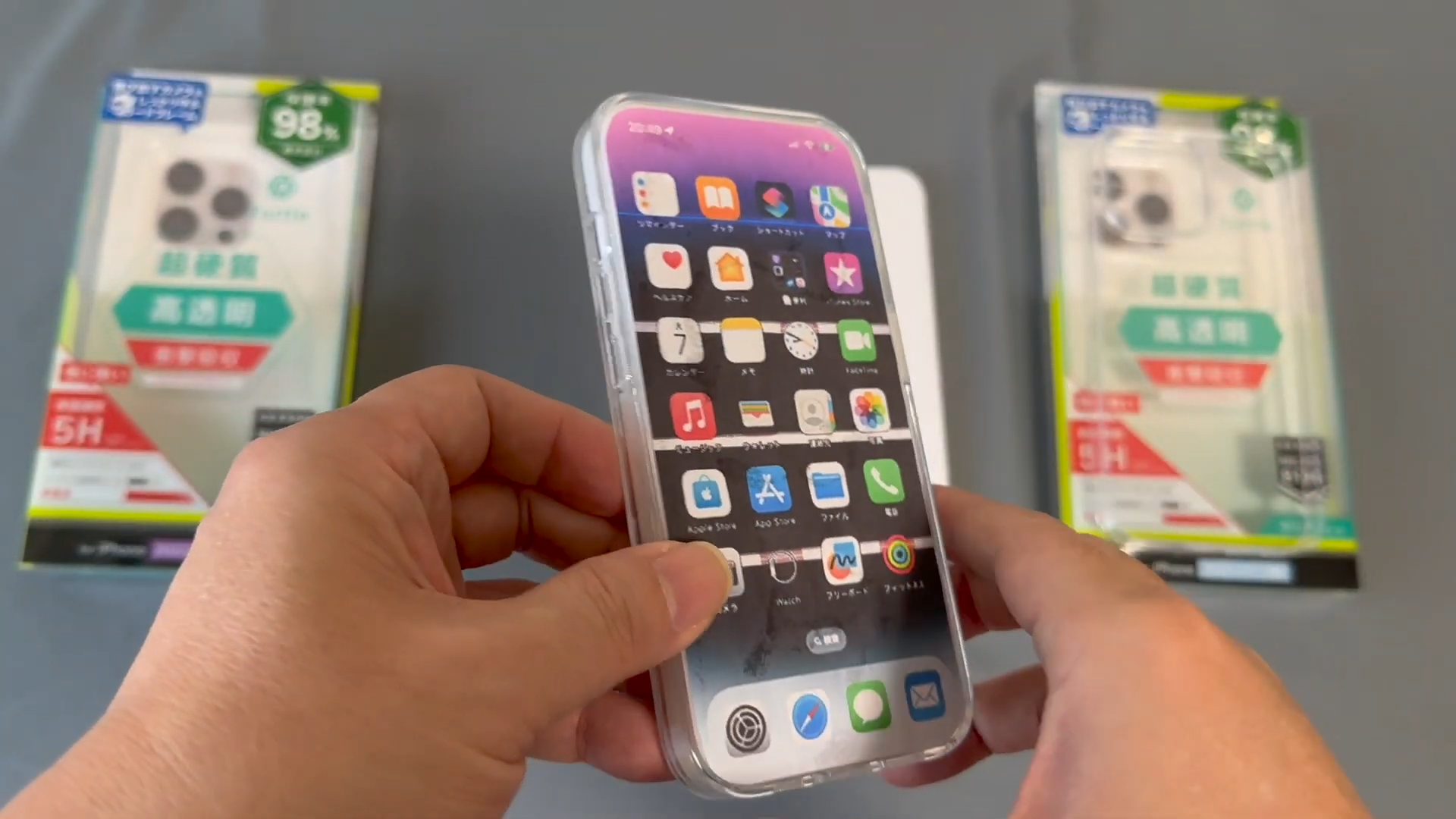 Mô hình bộ 4 iPhone 15 lần đầu xuất hiện thực tế: Viền siêu mỏng, chốt thiết kế siêu sang - Ảnh 6. Mô hình bộ 4 iPhone 15 lần đầu xuất hiện thực tế: Viền siêu mỏng, chốt thiết kế siêu sang - Ảnh 6.