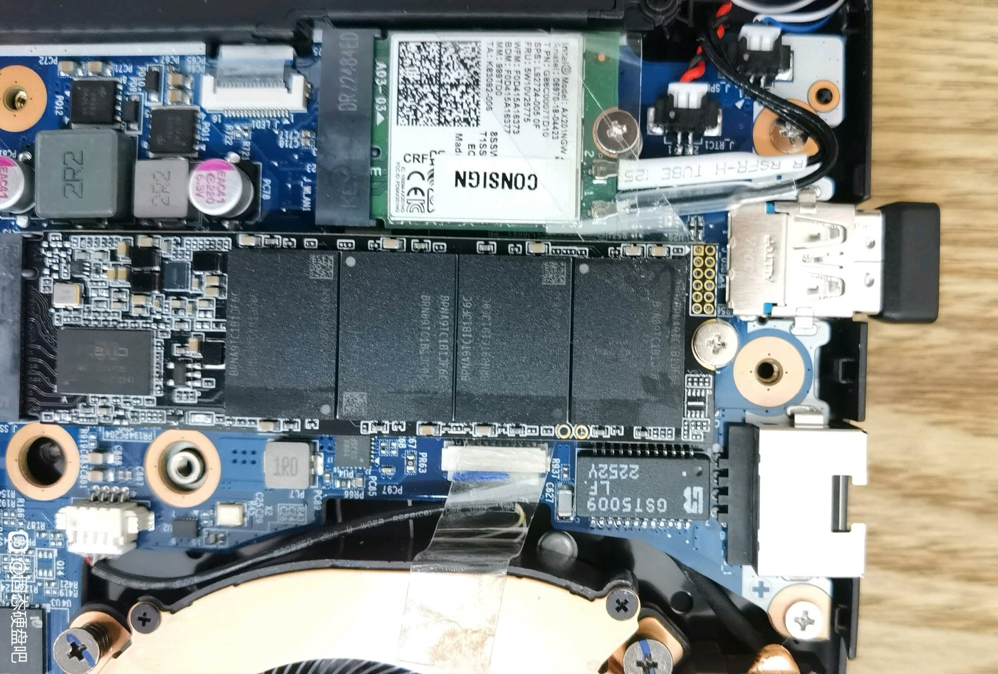 Mẫu ổ SSD nổi tiếng của Samsung bị làm giả tràn lan, tinh vi đến mức phần mềm của hãng cũng không phát hiện được - Ảnh 2. Mẫu ổ SSD nổi tiếng của Samsung bị làm giả tràn lan, tinh vi đến mức phần mềm của hãng cũng không phát hiện được - Ảnh 2.