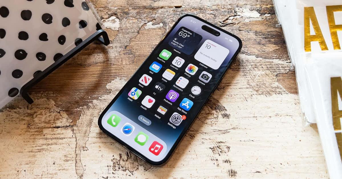 IPhone 14 khoá mạng bất ngờ tăng giá, hàng chính hãng tiếp tục thủng đáy - Ảnh 2. IPhone 14 khoá mạng bất ngờ tăng giá, hàng chính hãng tiếp tục thủng đáy - Ảnh 2.