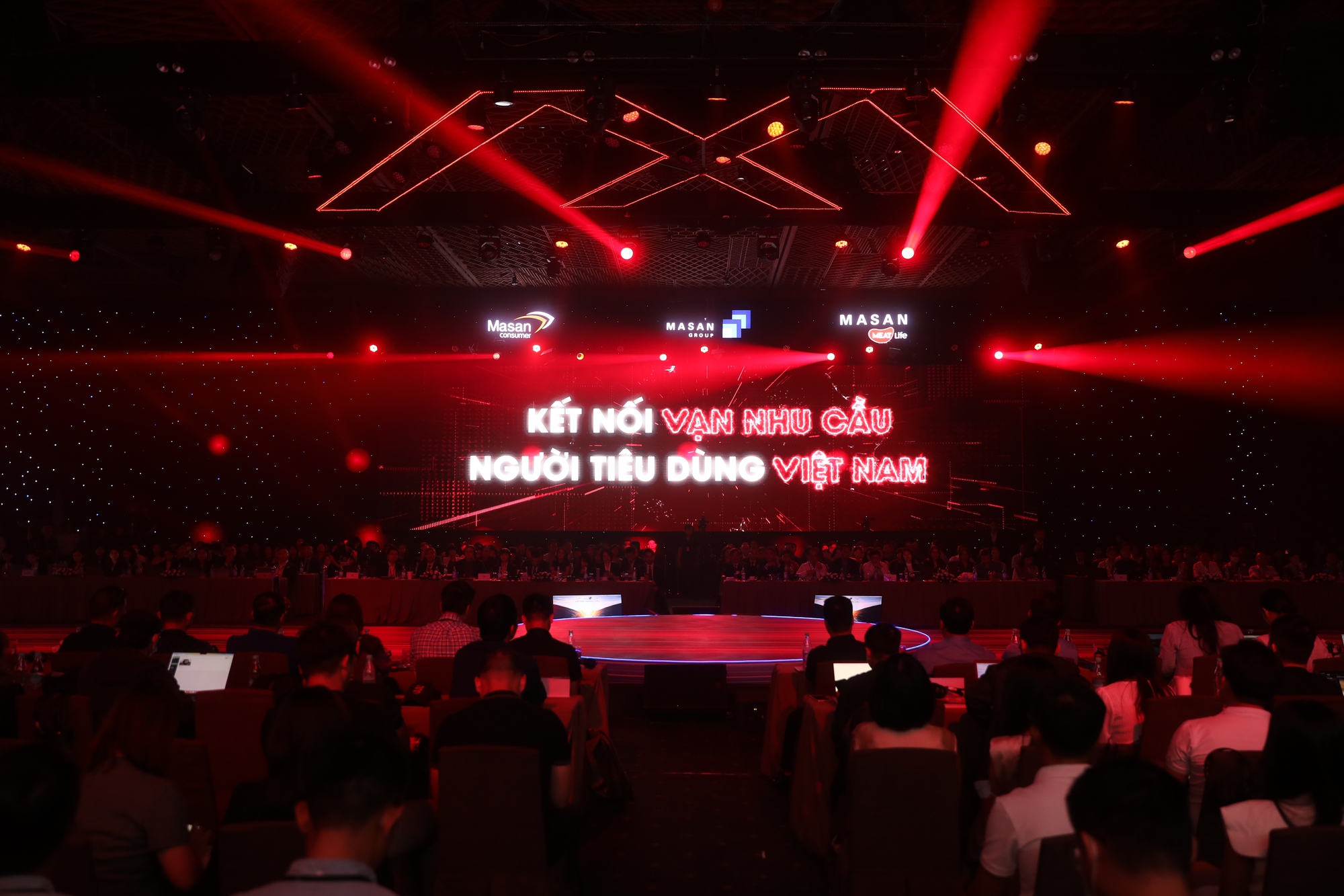 Dùng AI và máy học làm nền tảng "Kết nối vạn nhu cầu", Masan hướng tới doanh thu 100.000 tỷ đồng trong năm 2023 - Ảnh 3. Dùng AI và máy học làm nền tảng "Kết nối vạn nhu cầu", Masan hướng tới doanh thu 100.000 tỷ đồng trong năm 2023 - Ảnh 3.