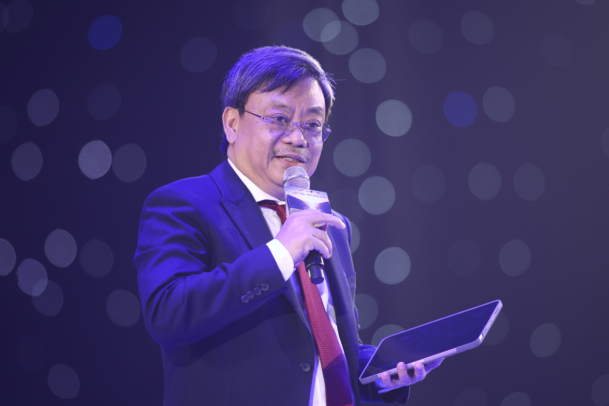 Dùng AI và máy học làm nền tảng "Kết nối vạn nhu cầu", Masan hướng tới doanh thu 100.000 tỷ đồng trong năm 2023 - Ảnh 1. Dùng AI và máy học làm nền tảng "Kết nối vạn nhu cầu", Masan hướng tới doanh thu 100.000 tỷ đồng trong năm 2023 - Ảnh 1.