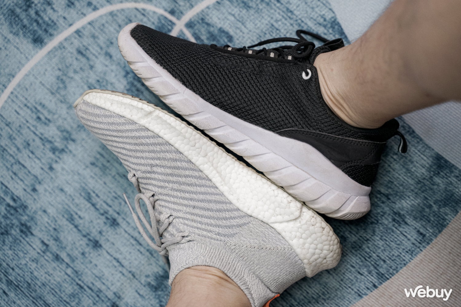 6 tháng dùng 2 đôi giày Xiaomi giá rẻ: Không chất như đồ tiền triệu nhưng vẫn quá ngon - bổ - Ảnh 11. 6 tháng dùng 2 đôi giày Xiaomi giá rẻ: Không chất như đồ tiền triệu nhưng vẫn quá ngon - bổ - Ảnh 11.