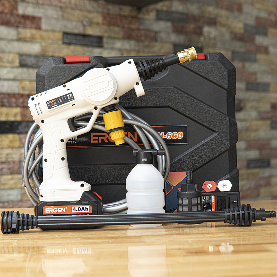 Máy xịt rửa xe mini dùng tại nhà giá chỉ từ vài trăm, nên mua hay không phải cân nhắc kĩ - Ảnh 3. Máy xịt rửa xe mini dùng tại nhà giá chỉ từ vài trăm, nên mua hay không phải cân nhắc kĩ - Ảnh 3.