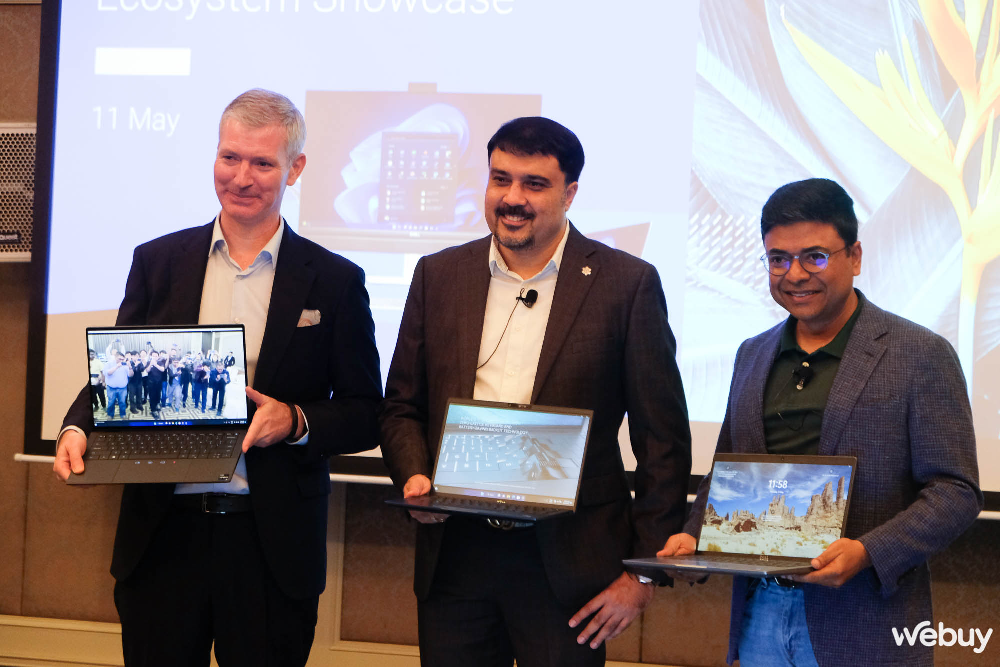 Cận cảnh loạt sản phẩm mới hỗ trợ công việc của Dell: Từ máy trạm đến laptop siêu nhẹ, màn hình 6K đến màn hình di động - Ảnh 1. Cận cảnh loạt sản phẩm mới hỗ trợ công việc của Dell: Từ máy trạm đến laptop siêu nhẹ, màn hình 6K đến màn hình di động - Ảnh 1.