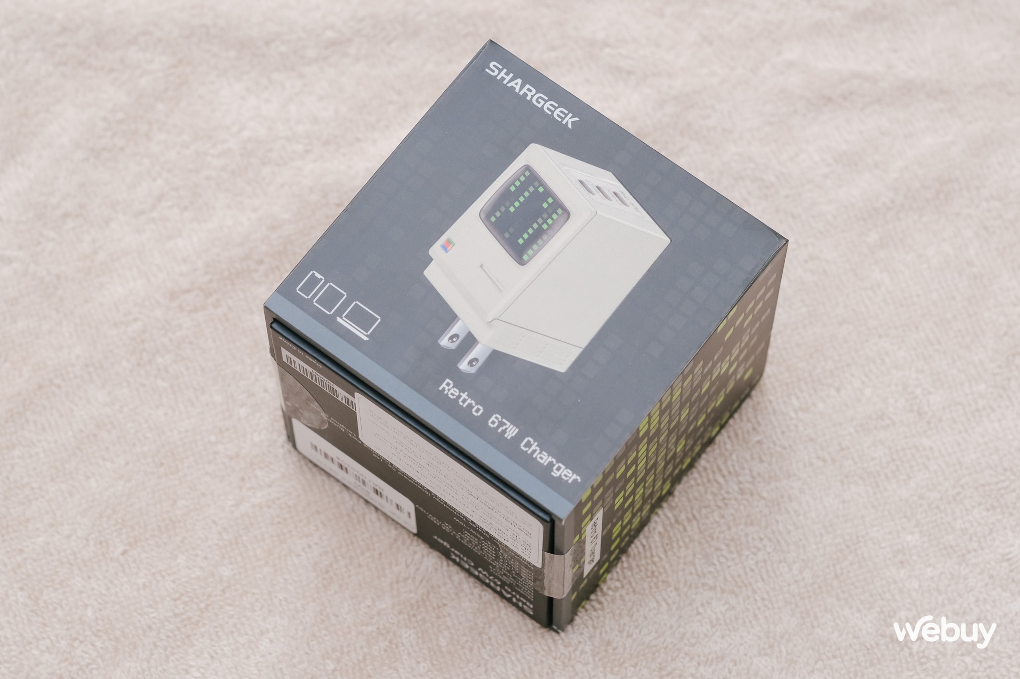 Sạc nhanh Retro thiết kế Macintosh cực đẹp: Công suất 67W, có cả màn hình hiển thị, giá 1,55 triệu đồng - Ảnh 1. Sạc nhanh Retro thiết kế Macintosh cực đẹp: Công suất 67W, có cả màn hình hiển thị, giá 1,55 triệu đồng - Ảnh 1.