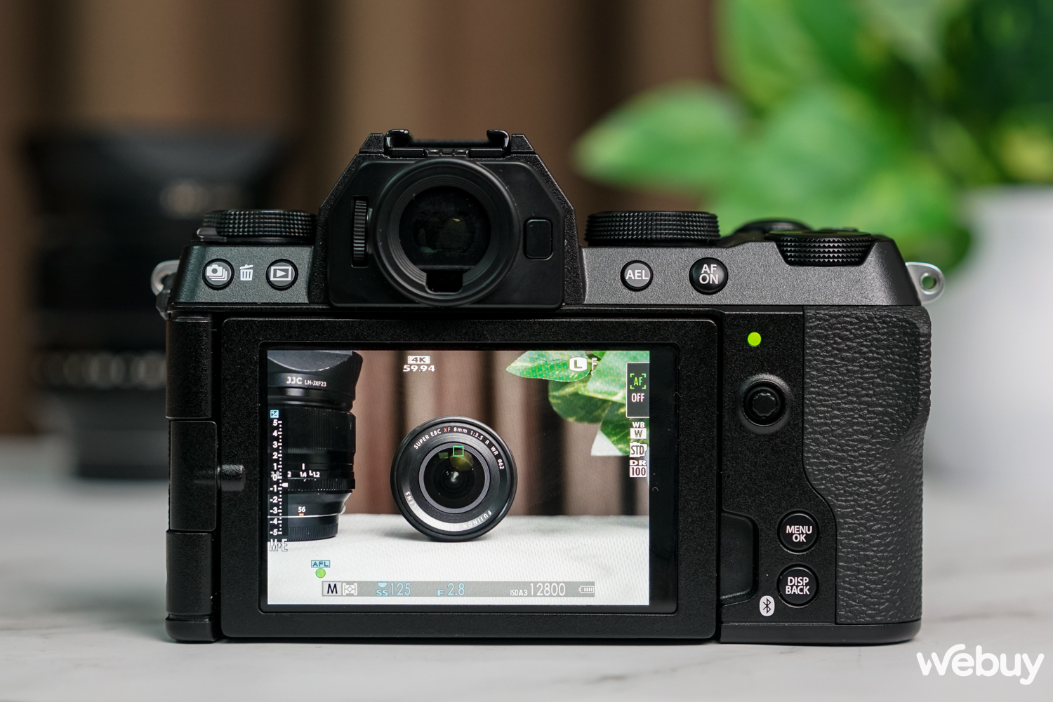 Ra đường chụp ảnh với Fujifilm X-S20: Không còn là dòng máy 'nhập môn' - Ảnh 8. Ra đường chụp ảnh với Fujifilm X-S20: Không còn là dòng máy 'nhập môn' - Ảnh 8.