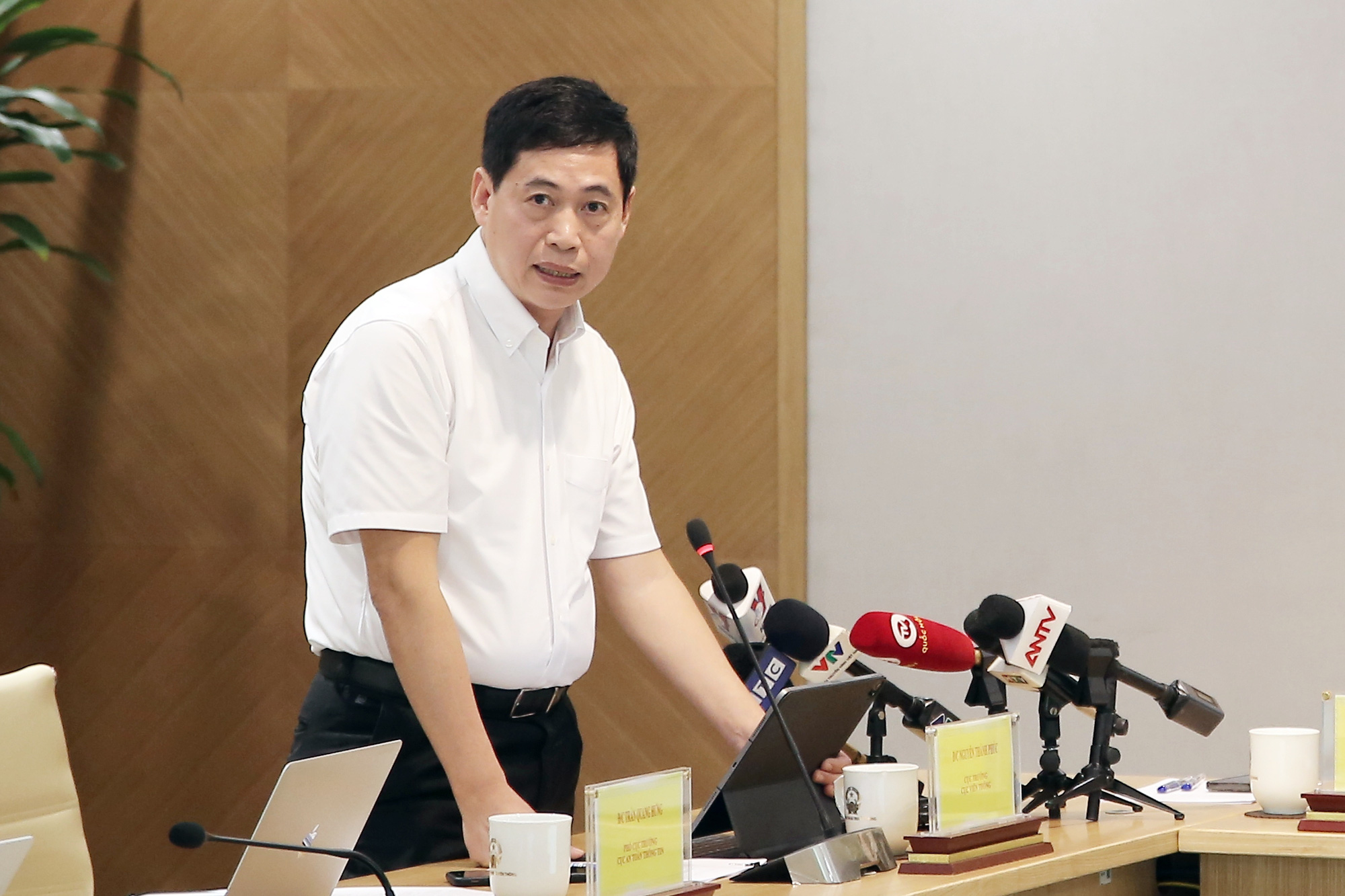 Dự kiến khắc phục hoàn toàn sự cố 5 tuyến cáp quang biển trong tháng 6 - Ảnh 1. Dự kiến khắc phục hoàn toàn sự cố 5 tuyến cáp quang biển trong tháng 6 - Ảnh 1.