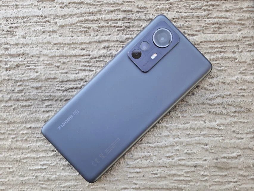 Mẫu smartphone giảm giá gần 14 triệu tại Việt Nam: Từng là ngôi sao sáng nhất trong series ra mắt, gây sốt với con số 18 - Ảnh 1. Mẫu smartphone giảm giá gần 14 triệu tại Việt Nam: Từng là ngôi sao sáng nhất trong series ra mắt, gây sốt với con số 18 - Ảnh 1.