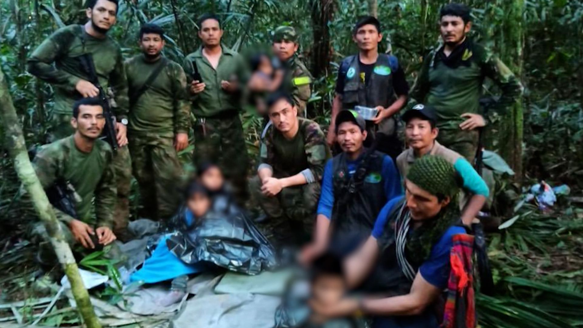 Loại hạt đặc biệt trở thành "vũ khí bí mật" giúp 4 em nhỏ sinh tồn 40 ngày trong rừng - Ảnh 2. Loại hạt đặc biệt trở thành "vũ khí bí mật" giúp 4 em nhỏ sinh tồn 40 ngày trong rừng - Ảnh 2.