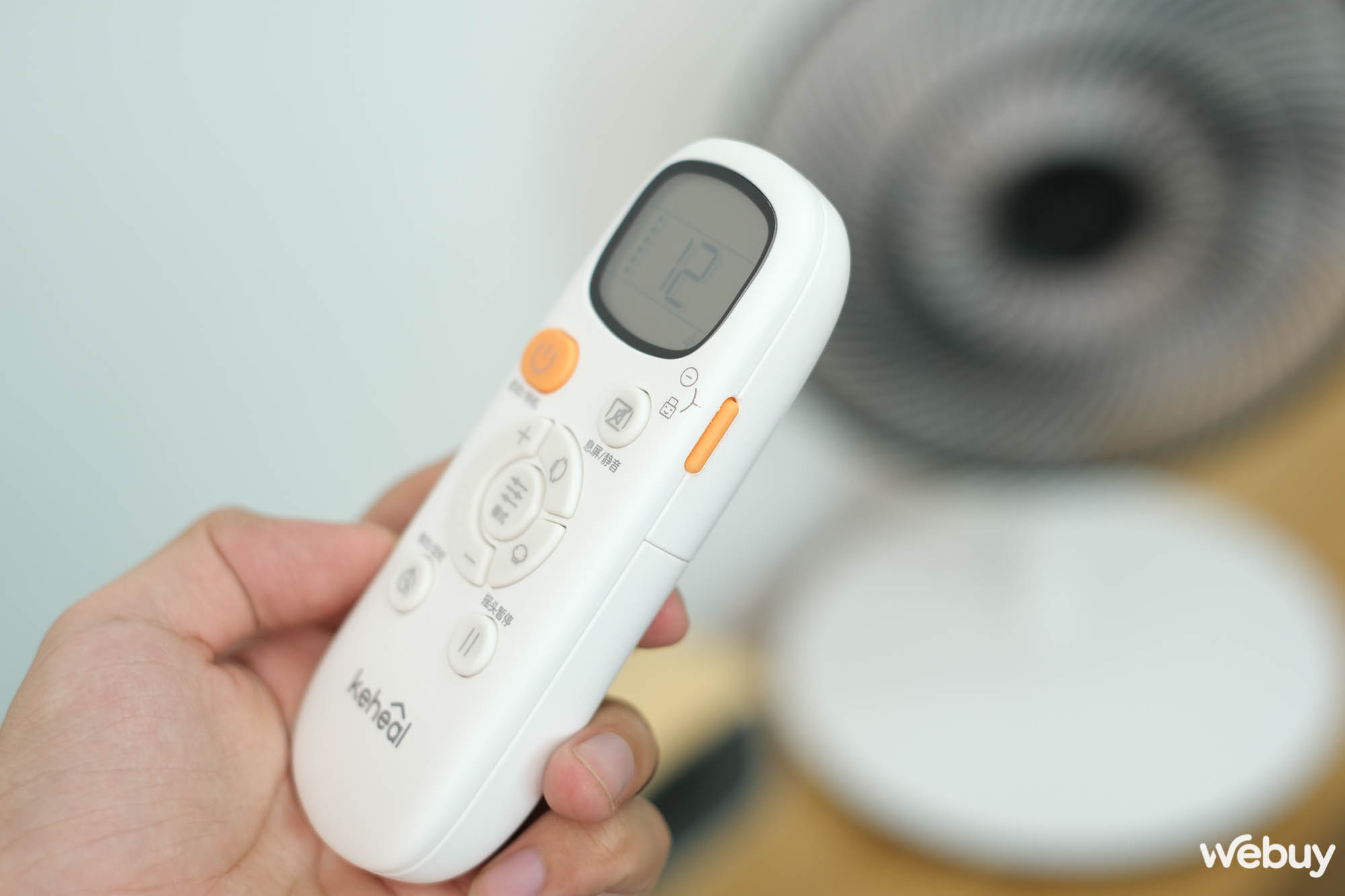 Trên tay quạt tích điện Xiaomi Keheal F4: Tất cả đều hoàn hảo, ngoại trừ một yếu tố - Ảnh 12. Trên tay quạt tích điện Xiaomi Keheal F4: Tất cả đều hoàn hảo, ngoại trừ một yếu tố - Ảnh 12.