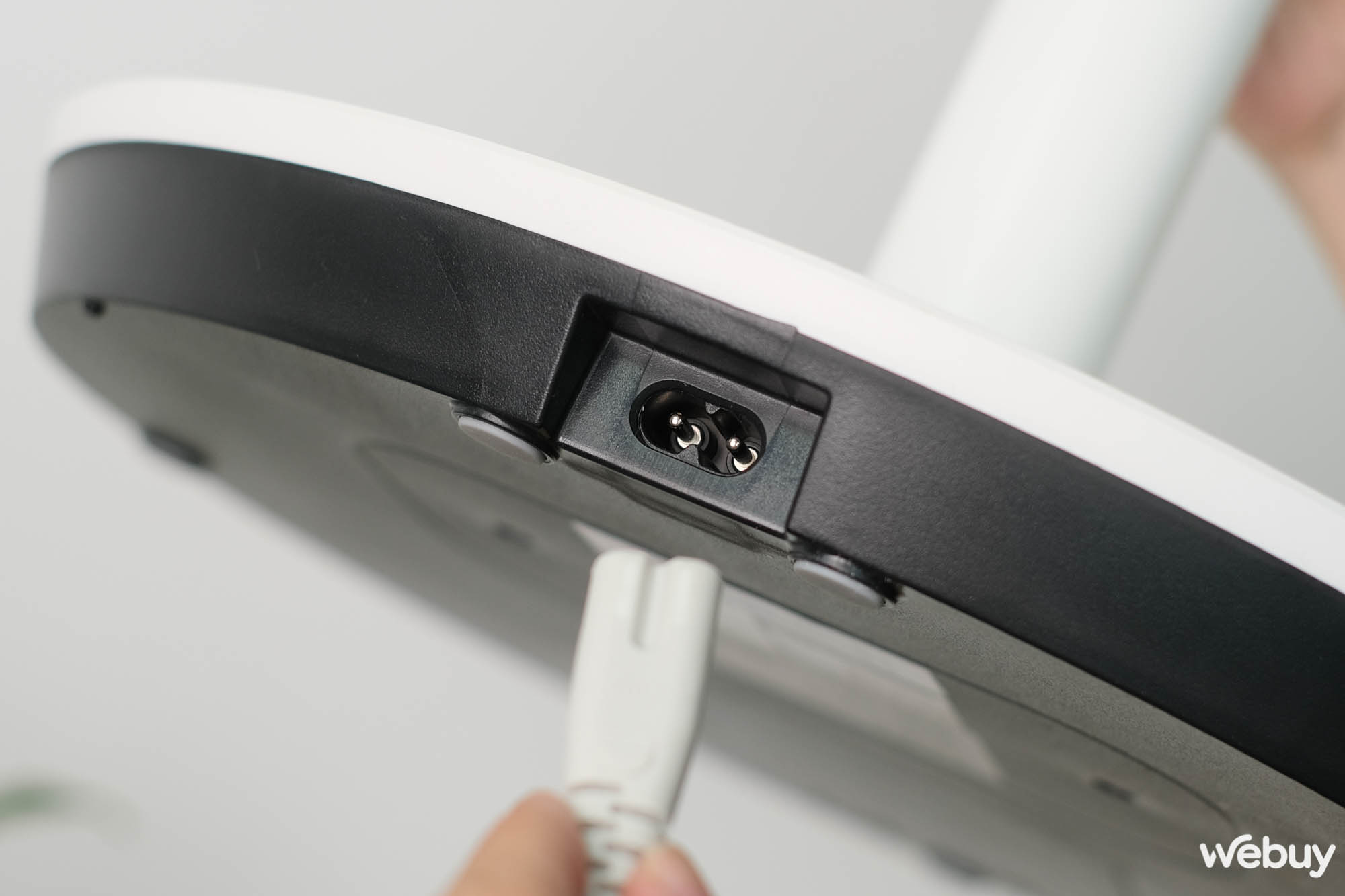 Trên tay quạt tích điện Xiaomi Keheal F4: Tất cả đều hoàn hảo, ngoại trừ một yếu tố - Ảnh 9. Trên tay quạt tích điện Xiaomi Keheal F4: Tất cả đều hoàn hảo, ngoại trừ một yếu tố - Ảnh 9.