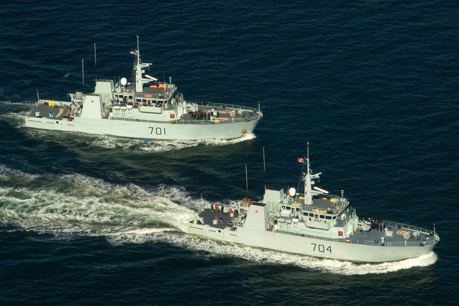 Tại sao việc tìm thấy tàu ngầm mất tích trong đại dương lại giống như 'mò kim đáy biển'? - Ảnh 12. Tại sao việc tìm thấy tàu ngầm mất tích trong đại dương lại giống như 'mò kim đáy biển'? - Ảnh 12.