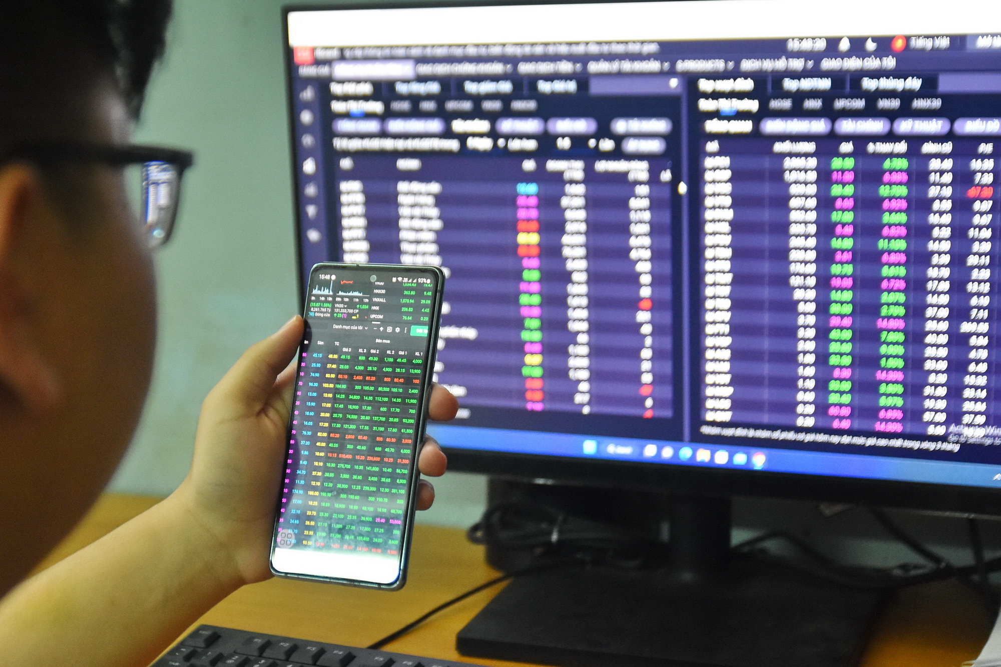 Ngân hàng, công ty chứng khoán đồng loạt cảnh báo lỗ hổng iMessage trên iPhone - Ảnh 1. Ngân hàng, công ty chứng khoán đồng loạt cảnh báo lỗ hổng iMessage trên iPhone - Ảnh 1.