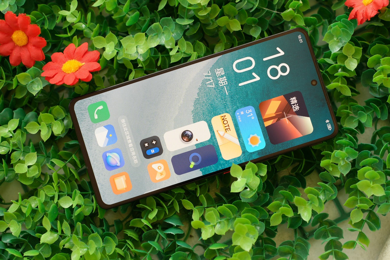 nubia Z50S Pro ra mắt: Thiết kế mới, camera 35mm, Snapdragon 8+ Gen 2, giá từ 12,1 triệu đồng - Ảnh 3. nubia Z50S Pro ra mắt: Thiết kế mới, camera 35mm, Snapdragon 8+ Gen 2, giá từ 12,1 triệu đồng - Ảnh 3.