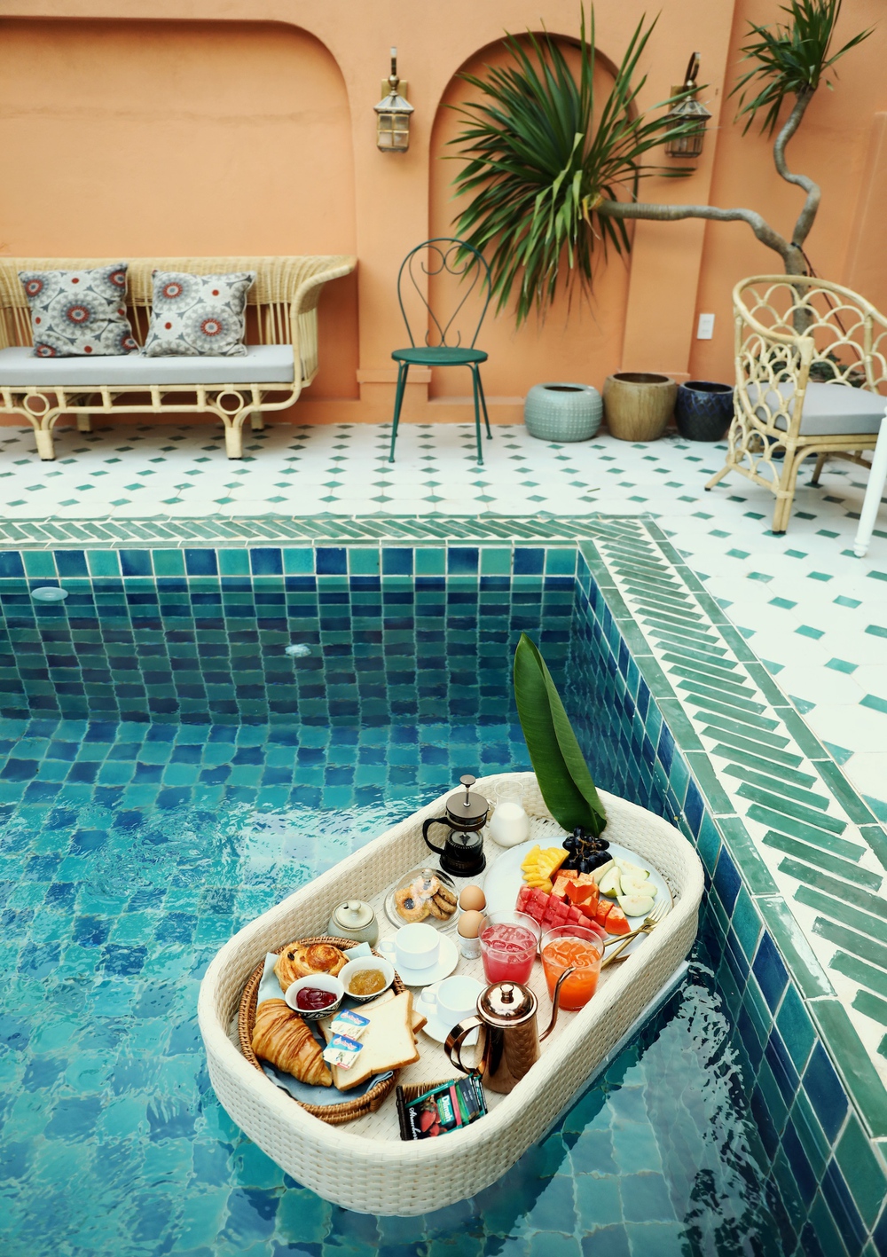 KTS Trần Quang Trung - người đứng sau thiết kế nhà hàng phố cổ vừa được Bộ trưởng Mỹ ghé thăm: Hạnh phúc lớn nhất là thấy mọi người tận hưởng không gian mà mình tạo ra - Ảnh 11. KTS Trần Quang Trung - người đứng sau thiết kế nhà hàng phố cổ vừa được Bộ trưởng Mỹ ghé thăm: Hạnh phúc lớn nhất là thấy mọi người tận hưởng không gian mà mình tạo ra - Ảnh 11.