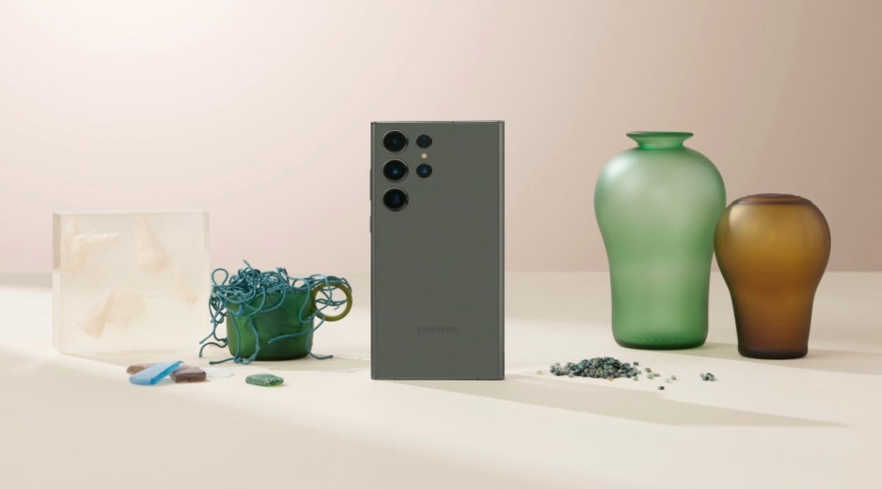 Bằng Galaxy Z Flip5 và Z Fold5, Samsung chứng tỏ họ là thương hiệu smartphone "xanh" nhất thế giới như thế nào - Ảnh 1. Bằng Galaxy Z Flip5 và Z Fold5, Samsung chứng tỏ họ là thương hiệu smartphone "xanh" nhất thế giới như thế nào - Ảnh 1.