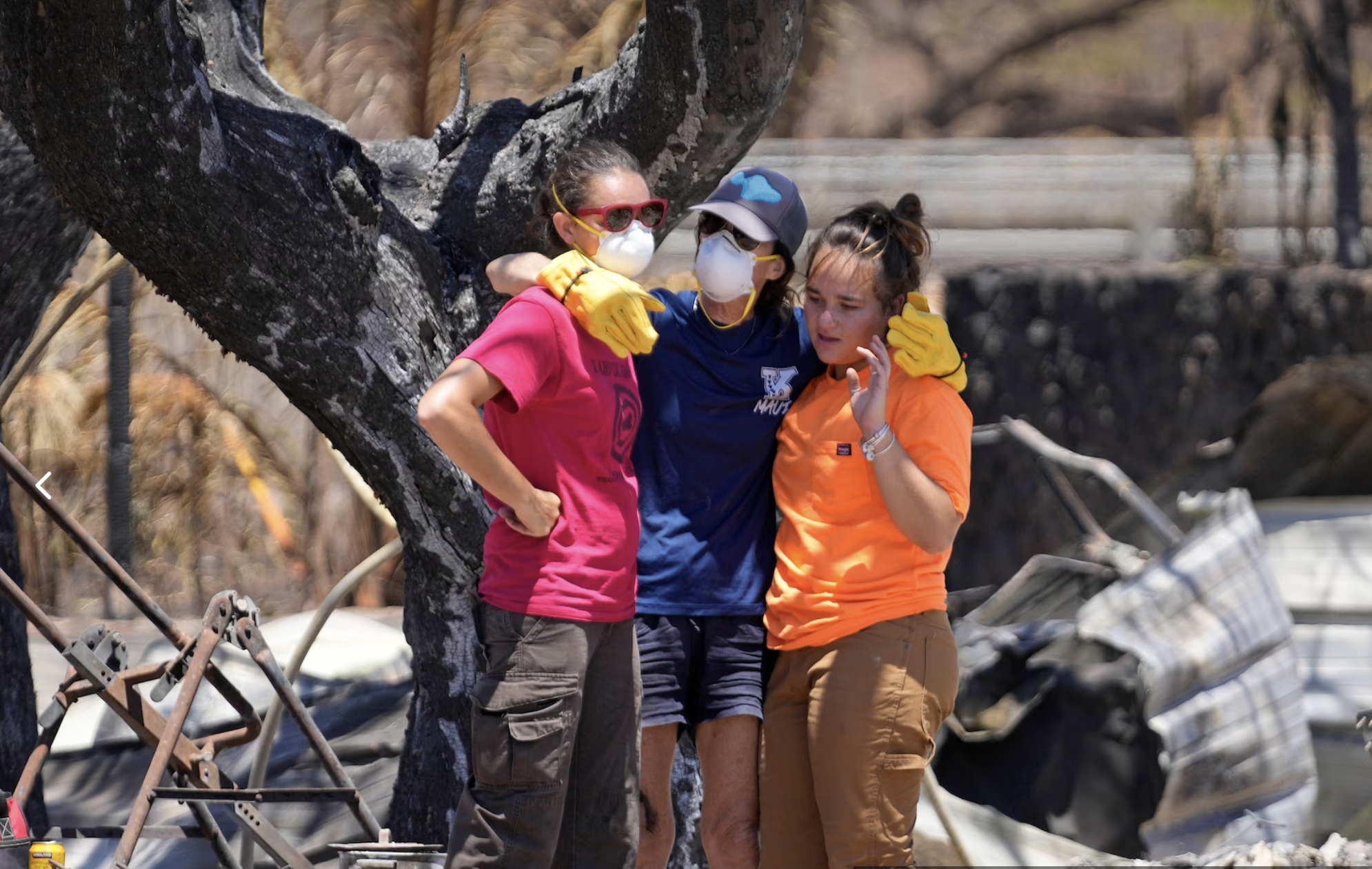 Nạn nhân thảm họa cháy rừng tại Hawaii: "Tôi chẳng còn lại gì cả, giờ tôi là người vô gia cư" - Ảnh 5. Nạn nhân thảm họa cháy rừng tại Hawaii: "Tôi chẳng còn lại gì cả, giờ tôi là người vô gia cư" - Ảnh 5.