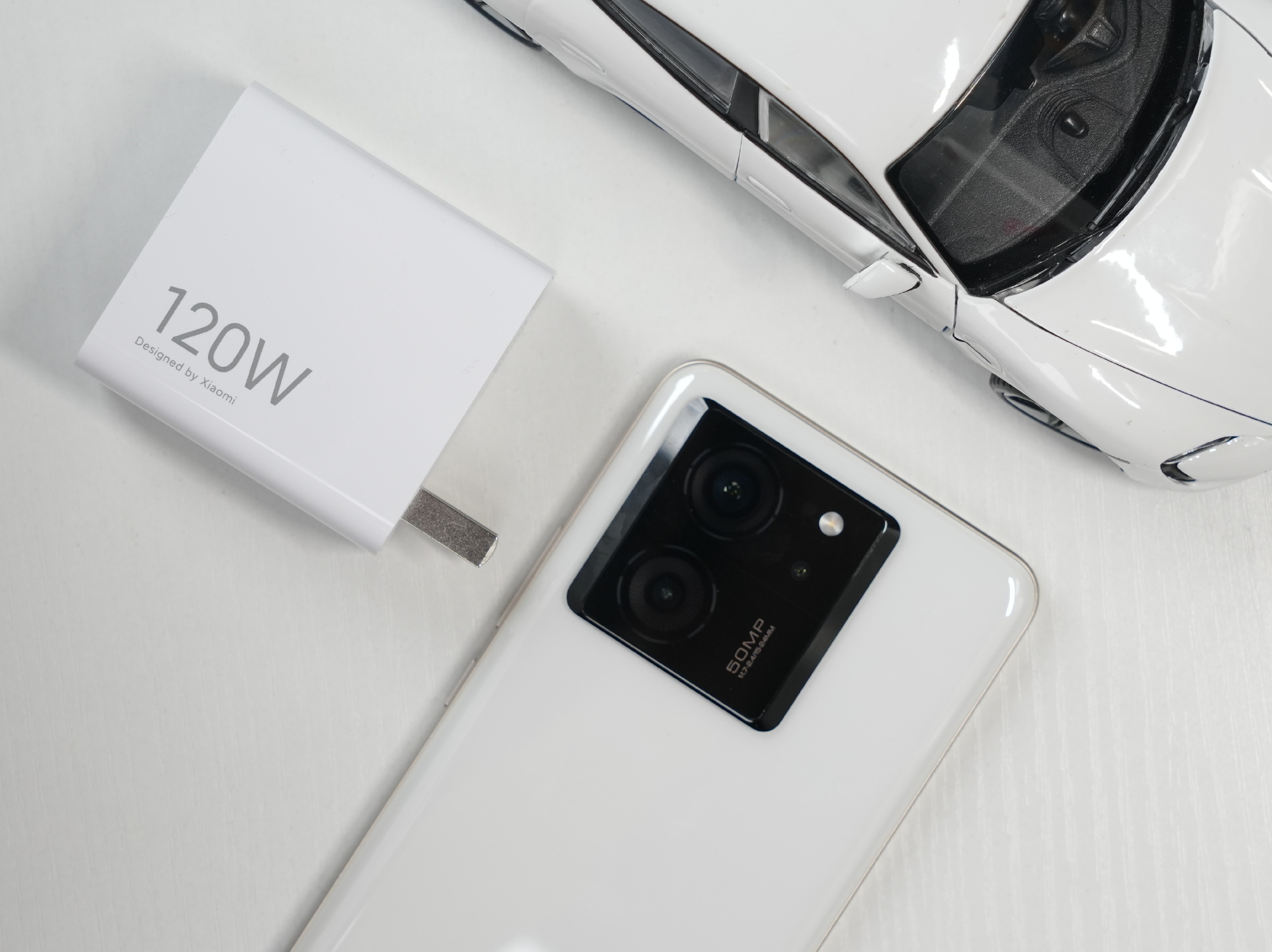 Cận cảnh điện thoại RAM 24GB giá chưa tới 12 triệu đồng của Xiaomi - Ảnh 9. Cận cảnh điện thoại RAM 24GB giá chưa tới 12 triệu đồng của Xiaomi - Ảnh 9.