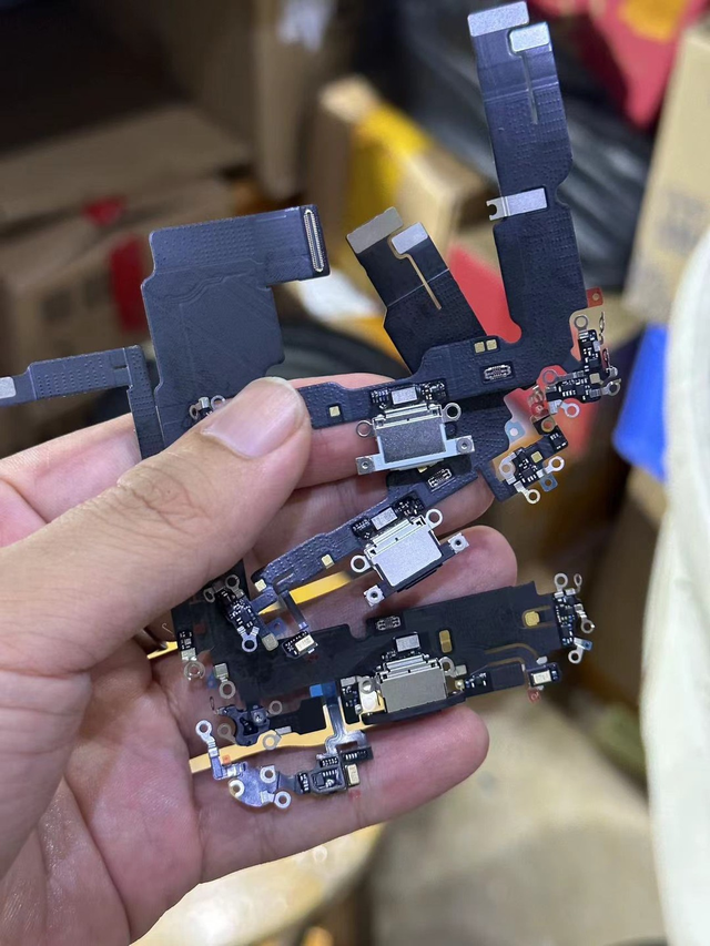 Rò rỉ cho thấy iPhone 15 Pro và Pro Max nhiều khả năng sẽ mượn nhẹ tính năng chỉ có trên MacBook - Ảnh 2. Rò rỉ cho thấy iPhone 15 Pro và Pro Max nhiều khả năng sẽ mượn nhẹ tính năng chỉ có trên MacBook - Ảnh 2.