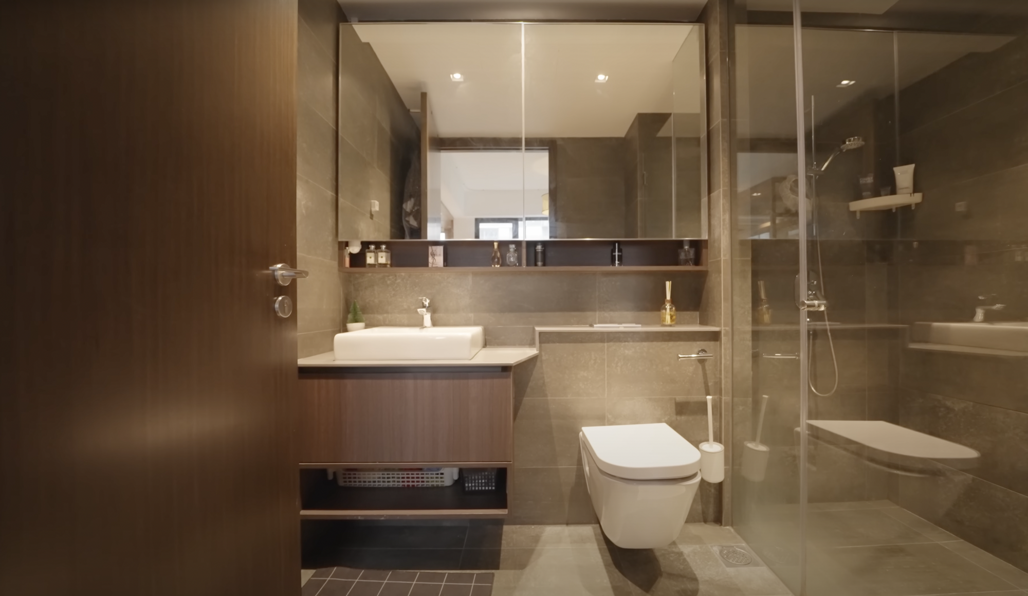 Vợ chồng U70 chi 2 tỷ làm nhà đẹp để sống một mình, không phụ thuộc con cái - Ảnh 12. Vợ chồng U70 chi 2 tỷ làm nhà đẹp để sống một mình, không phụ thuộc con cái - Ảnh 12.