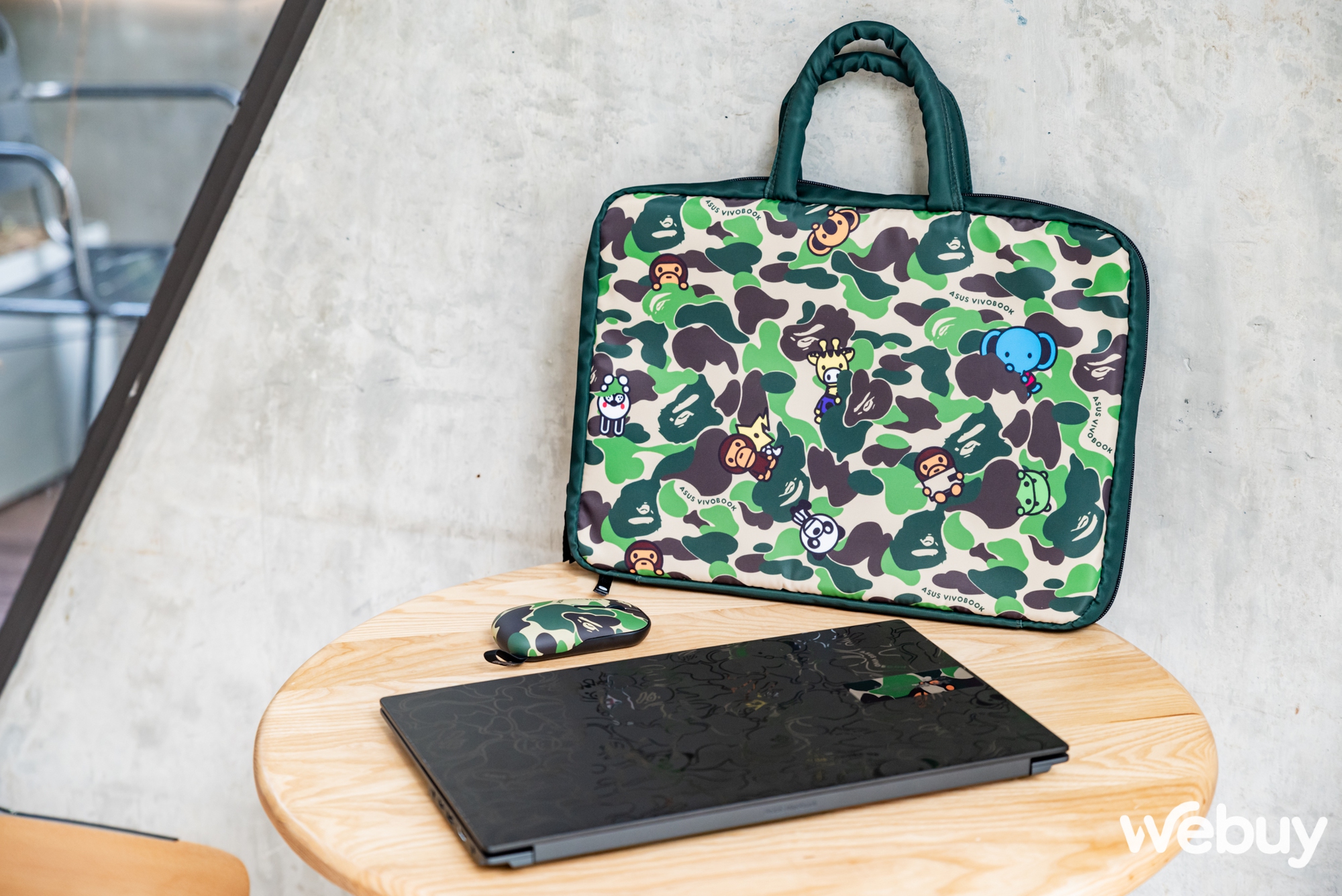Trên tay ASUS Vivobook S BAPE Edition: Đã đến lúc laptop cũng hợp tác với thời trang? - Ảnh 20. Trên tay ASUS Vivobook S BAPE Edition: Đã đến lúc laptop cũng hợp tác với thời trang? - Ảnh 20.