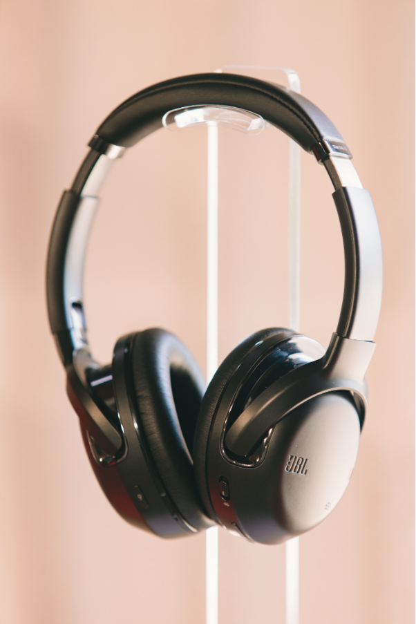 Rapper tiên cá Liu Grace mê chất âm dáng ngầu màu sang - Ảnh 6. Rapper tiên cá Liu Grace mê chất âm dáng ngầu màu sang - Ảnh 6.