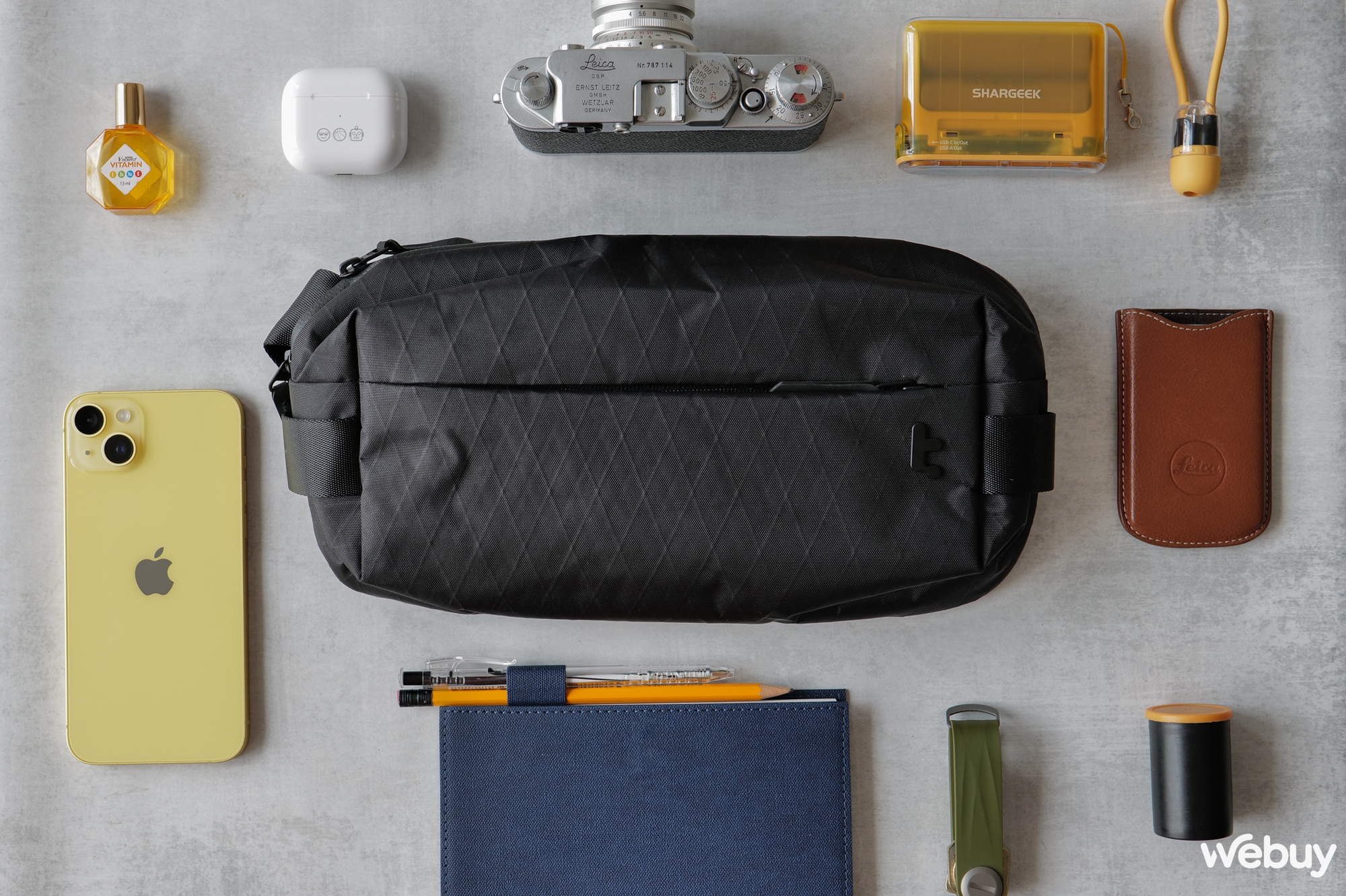 Đây là túi đeo chéo siêu chống thấm, thiết kế không mỏi vai gáy mà ai cũng cần - Ảnh 3. Đây là túi đeo chéo siêu chống thấm, thiết kế không mỏi vai gáy mà ai cũng cần - Ảnh 3.