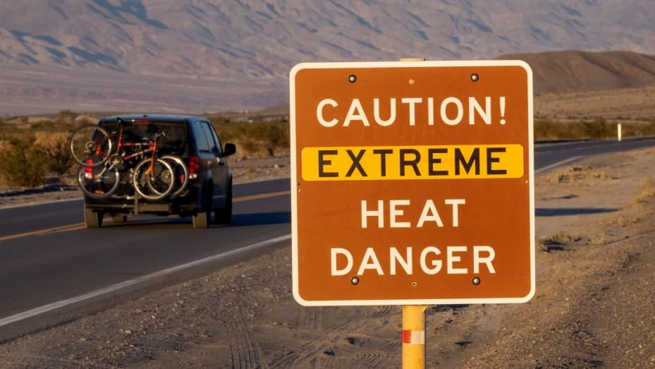 Nếu h&oacute;a đơn tiền điện th&aacute;ng 7 tăng vọt th&igrave; bạn cũng đừng sốc: Nh&acirc;n loại vừa trải qua th&aacute;ng n&oacute;ng nhất trong lịch sử từng được ghi nhận - Ảnh 1.